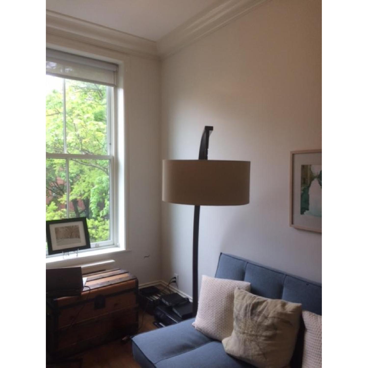 Arc floor lamp - image-4
