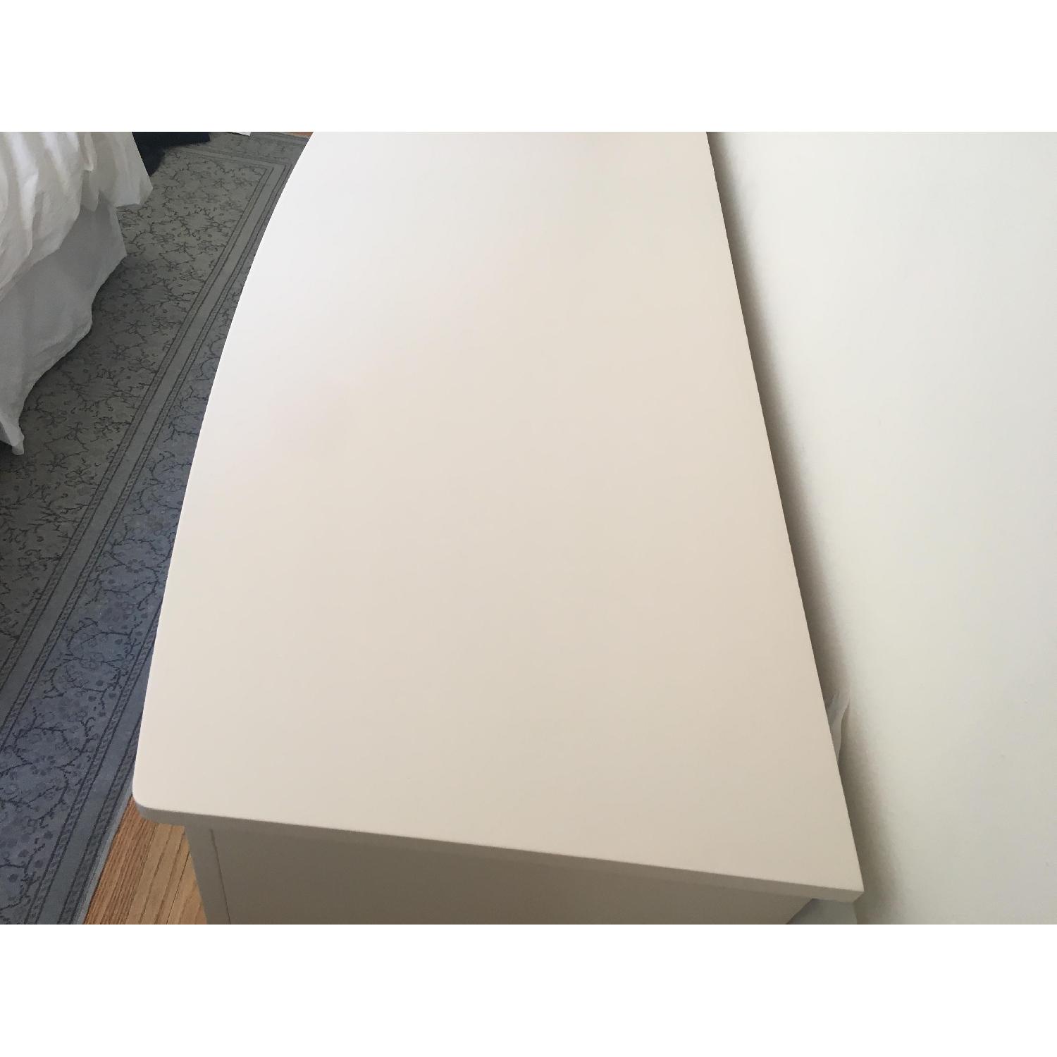 Raymour & Flanigan Kylie White 6-Drawer Dresser - image-8