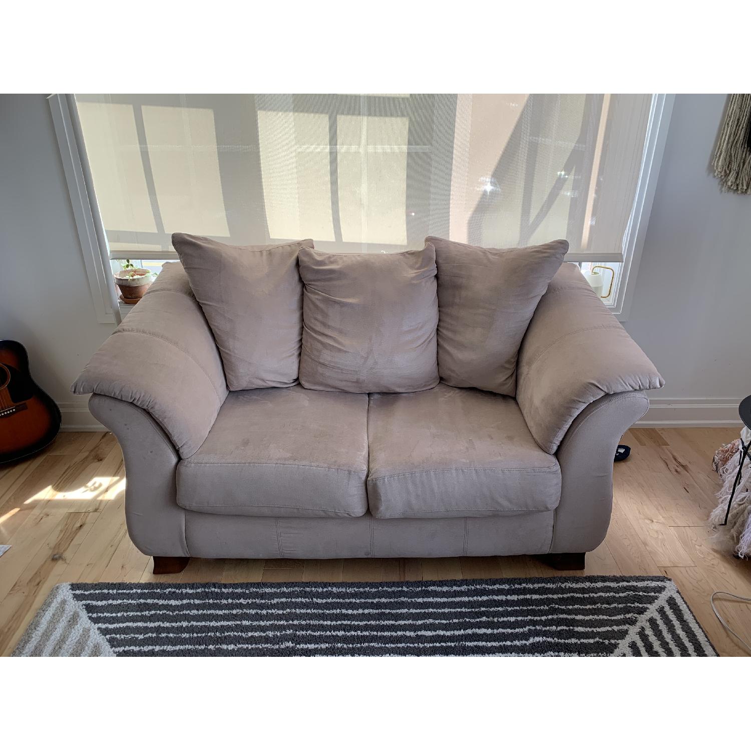 Ashley Darcy Loveseat in Stone - image-3