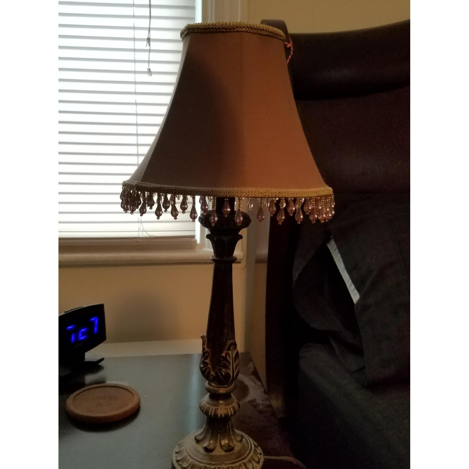 Kenroy Home Floor Lamp + 2 Table Lamps - image-4