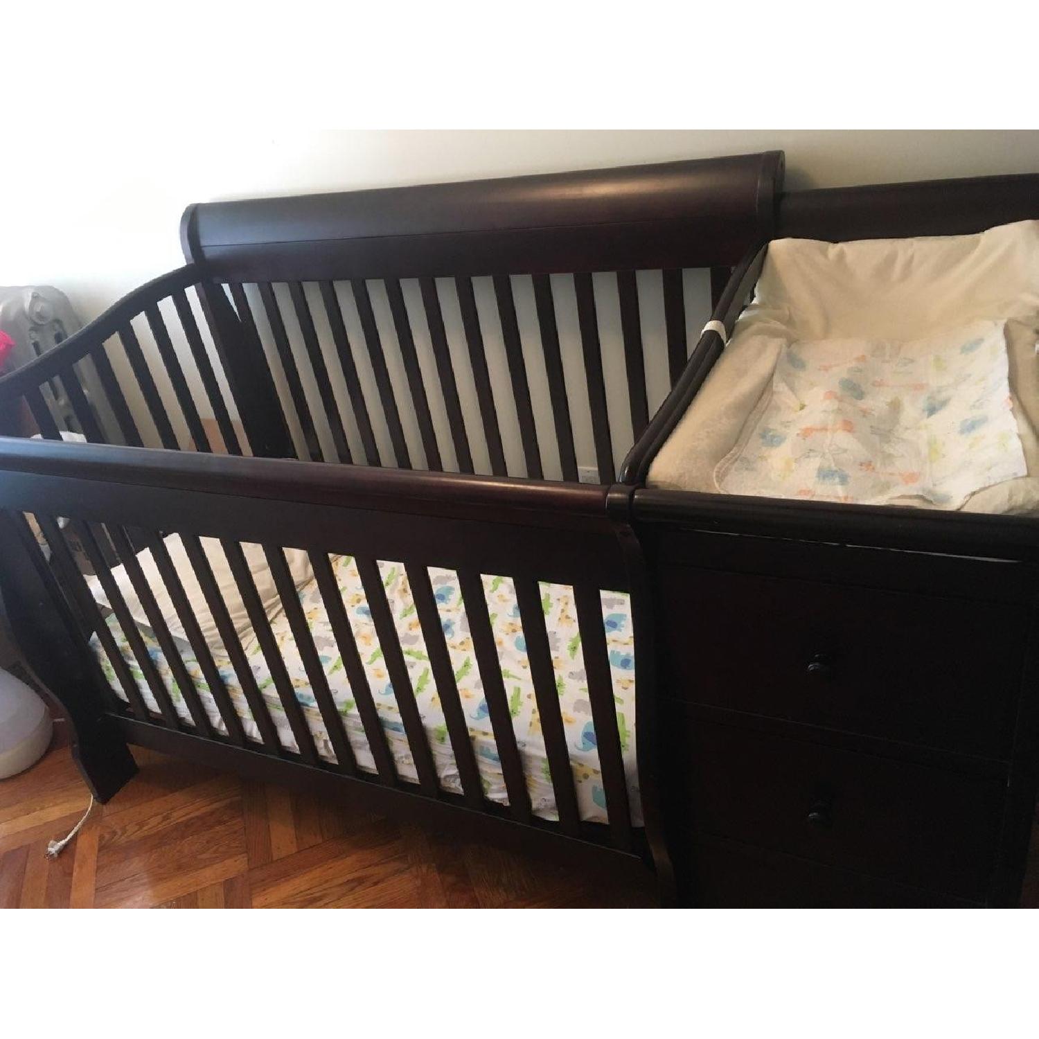 Sorelle Princeton Elite 4 in 1 Crib - image-1