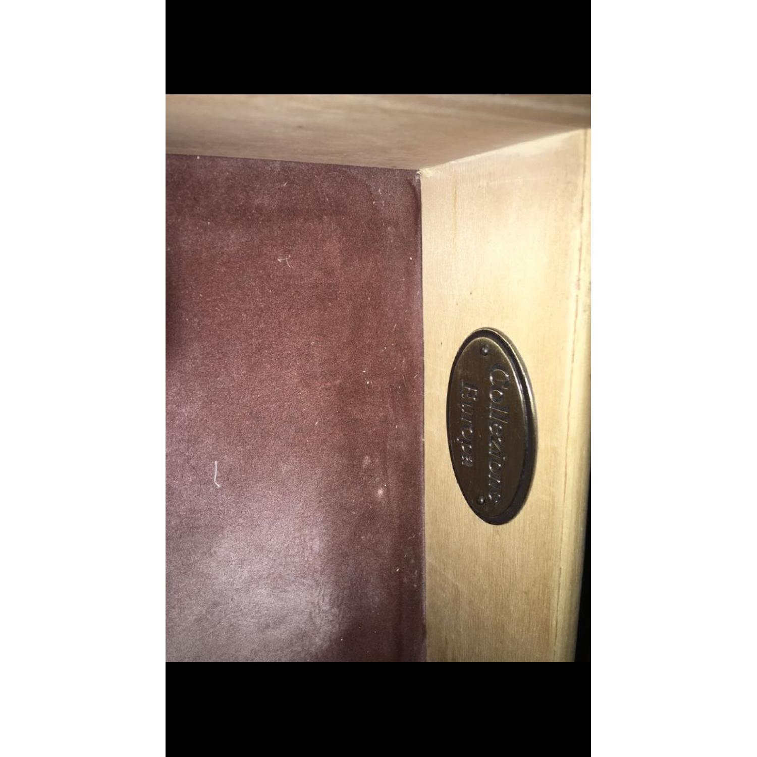 Collezione Europa Brazilian Cherry Dresser w/ Mirror - image-3