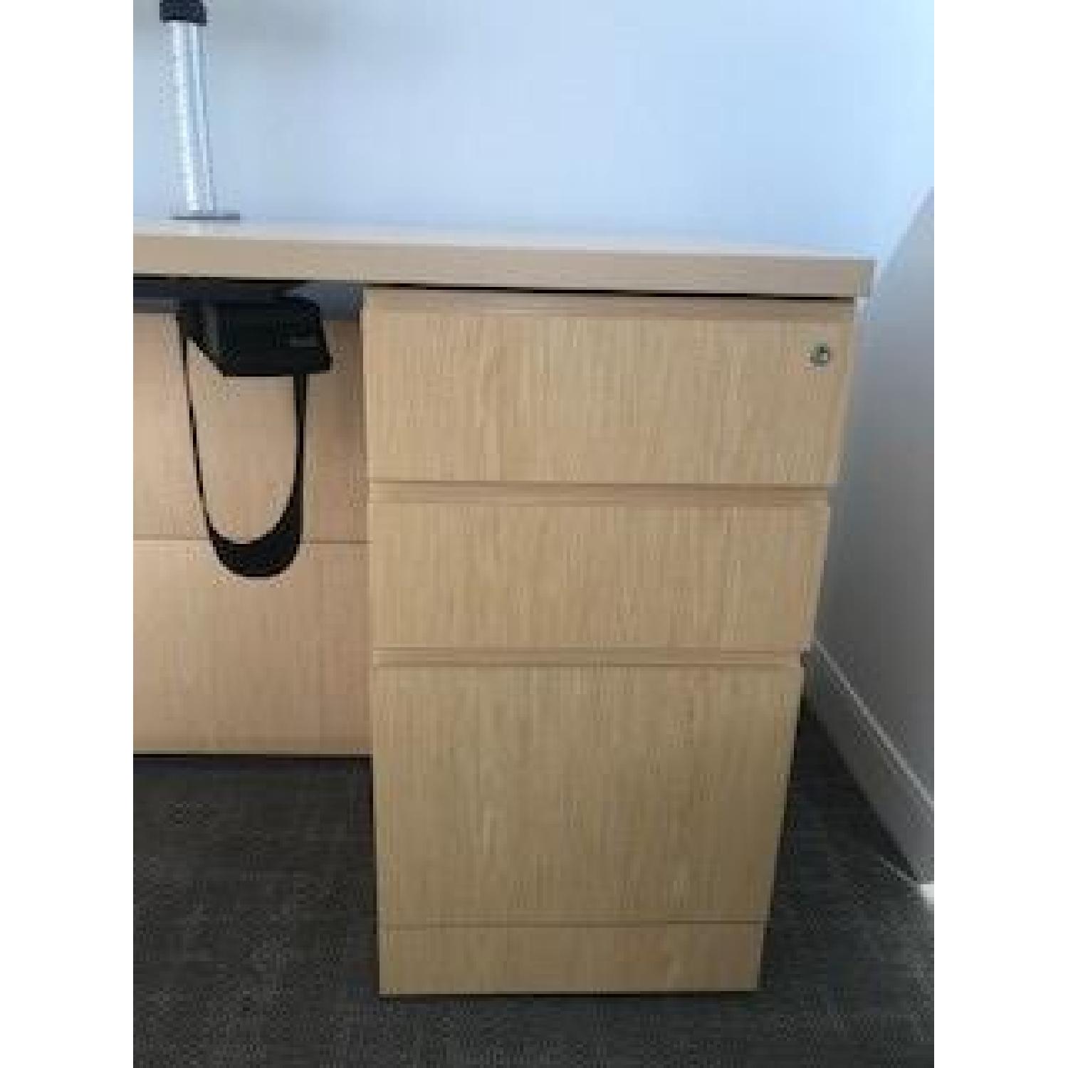 Knoll Reff Collection Maple Desk & Pedestal AptDeco