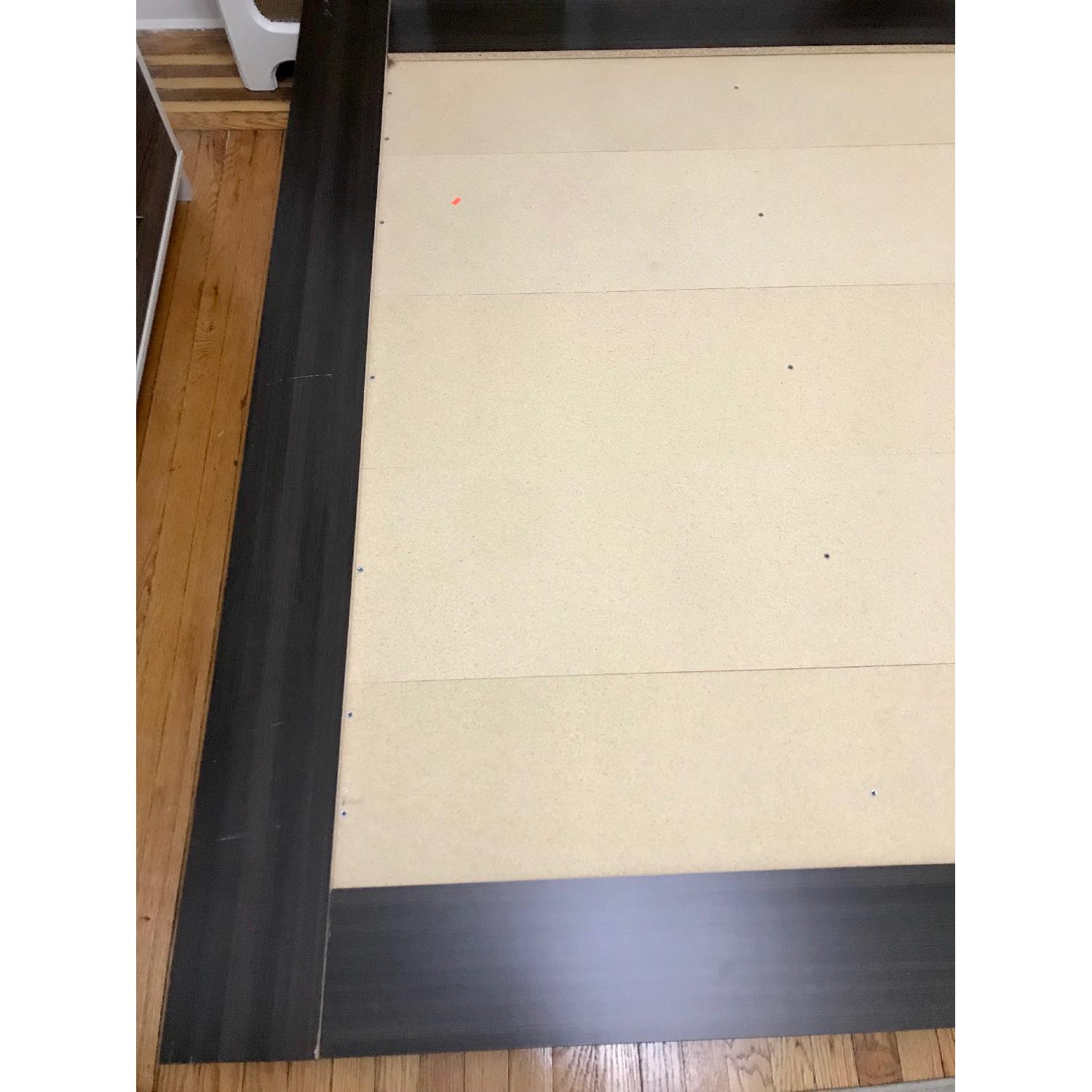 Decimus Queen Platform Bed Rails w/ Footboard - image-2