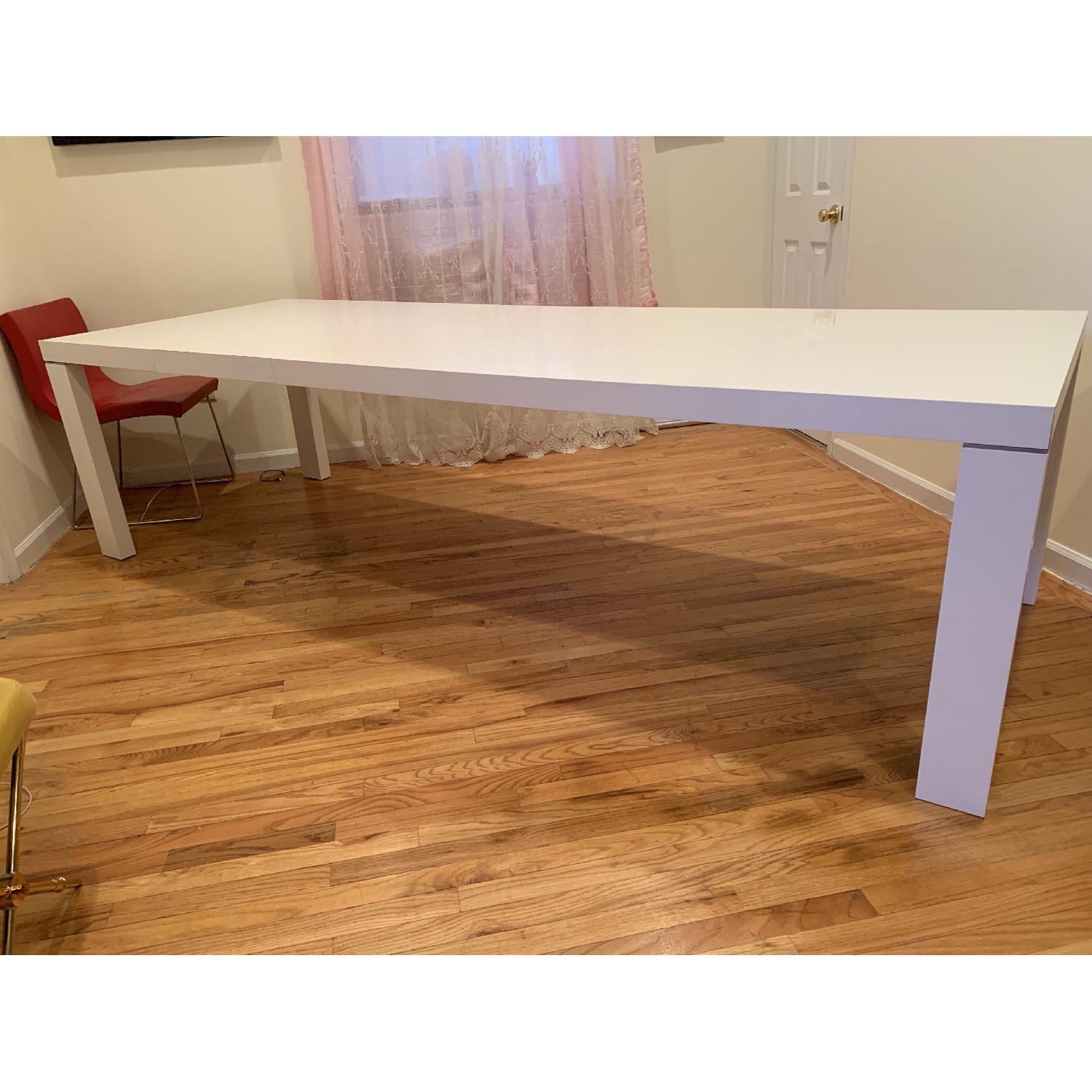 Ligne Roset White Gloss Lacquer Extendable Dining Table - image-7