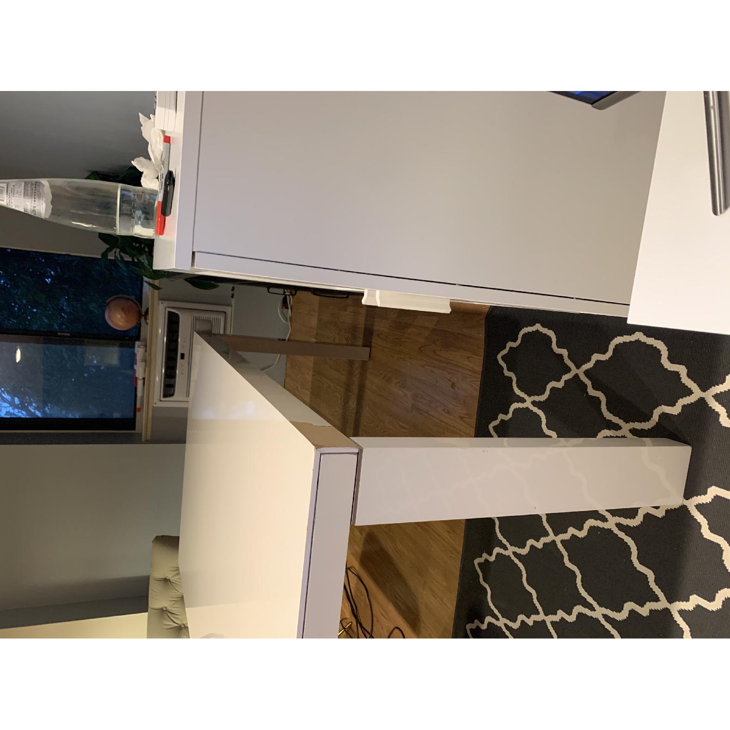 Ligne Roset White Gloss Lacquer Extendable Dining Table - image-15