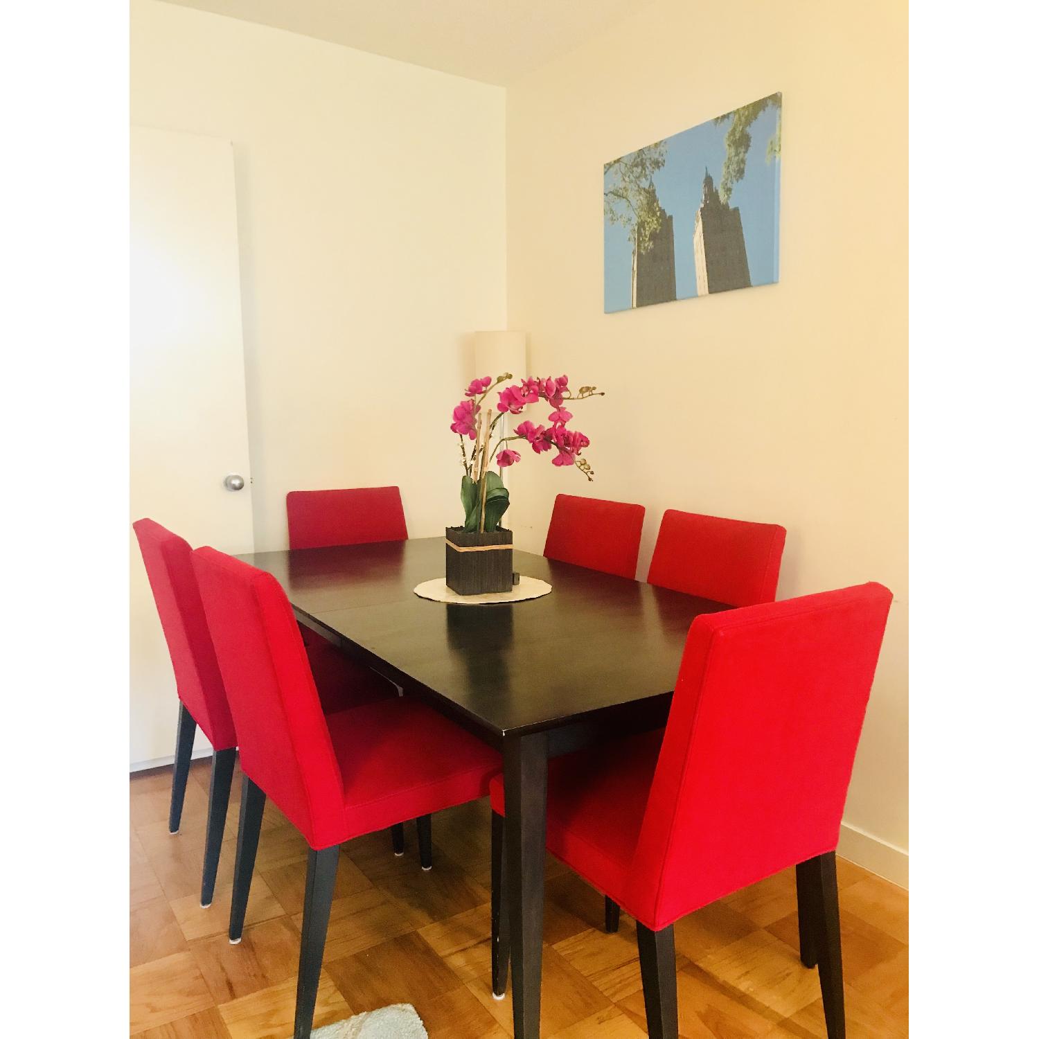 Room & Board Adams Extension Dining table w /6 Chairs AptDeco