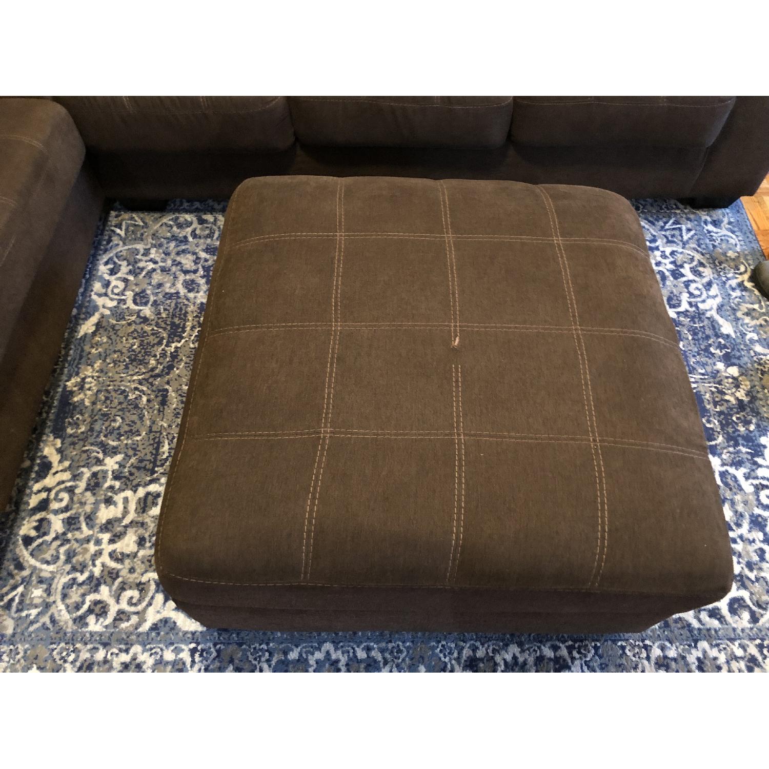 Ashley Maier 2-Piece Sectional Sofa & Ottomon - image-5