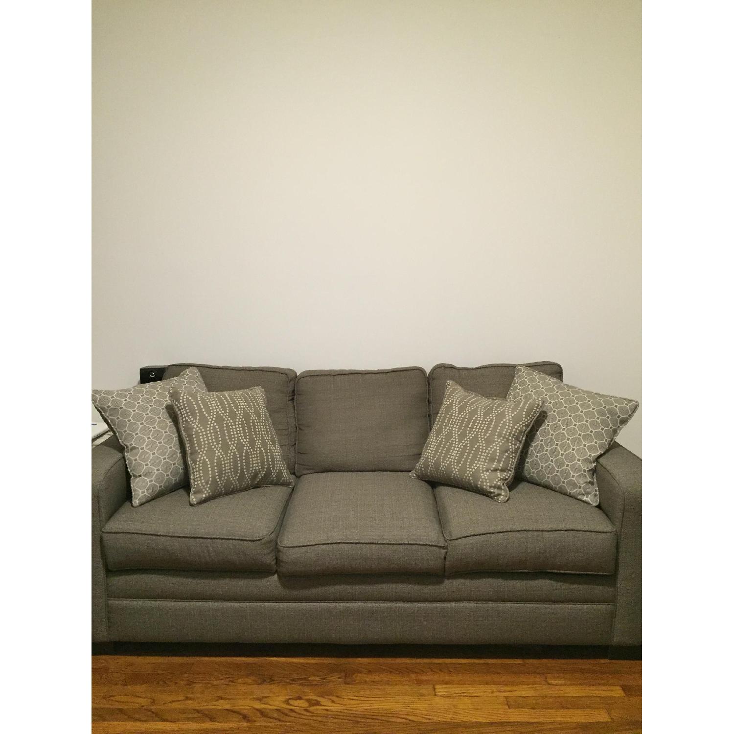 Bob's Greyson Sofa AptDeco