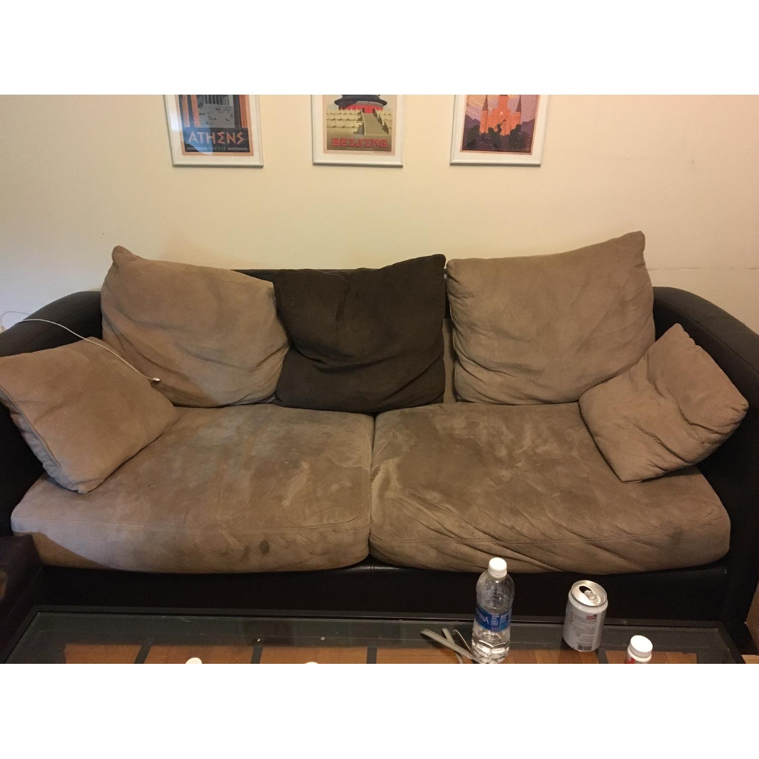 Jennifer Leathers Sofa AptDeco