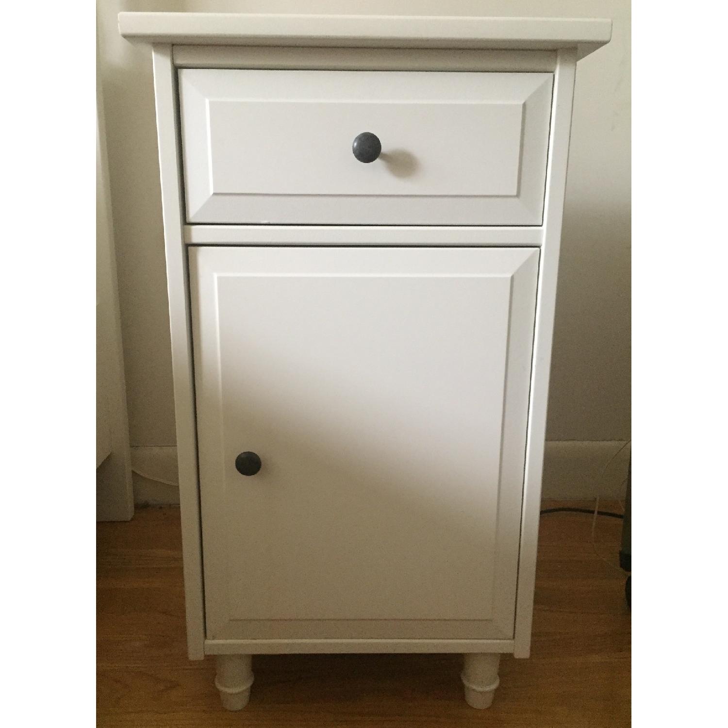Ikea Hemnes Bedside Tables AptDeco