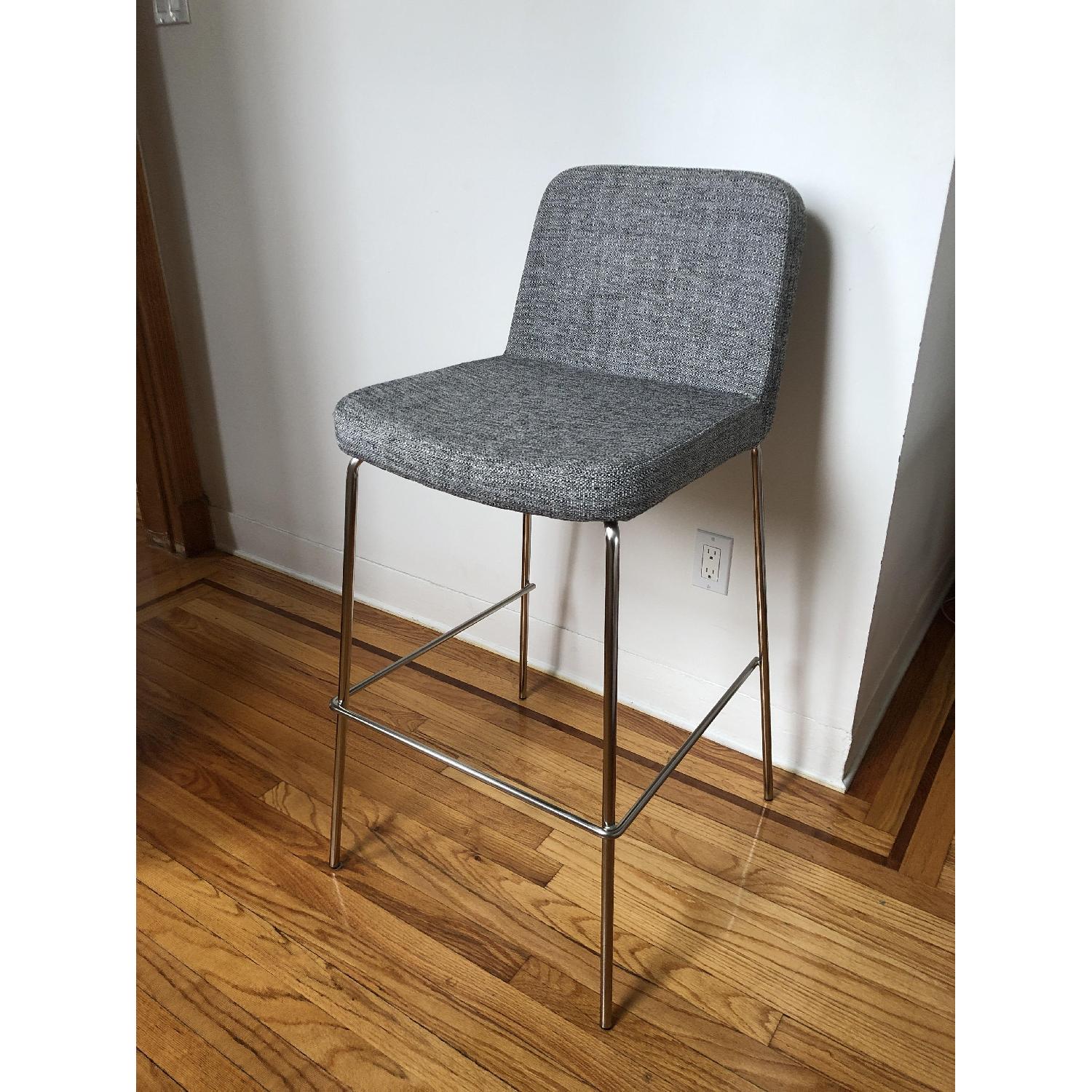 CB2 Charlie Bar Stool in Salt & Pepper AptDeco