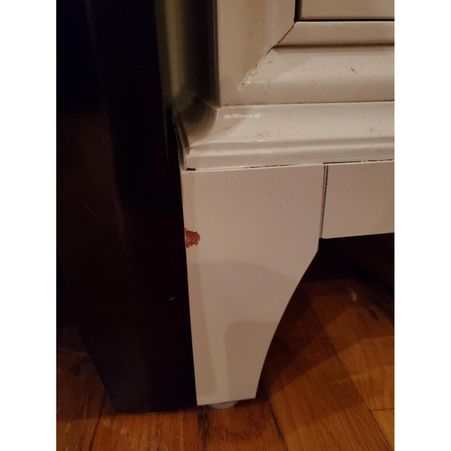 Ethan Allen Flynn Chest - image-4