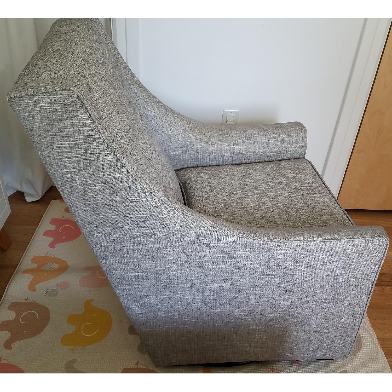 Little Castle Savvy Glider & Ottoman - image-3