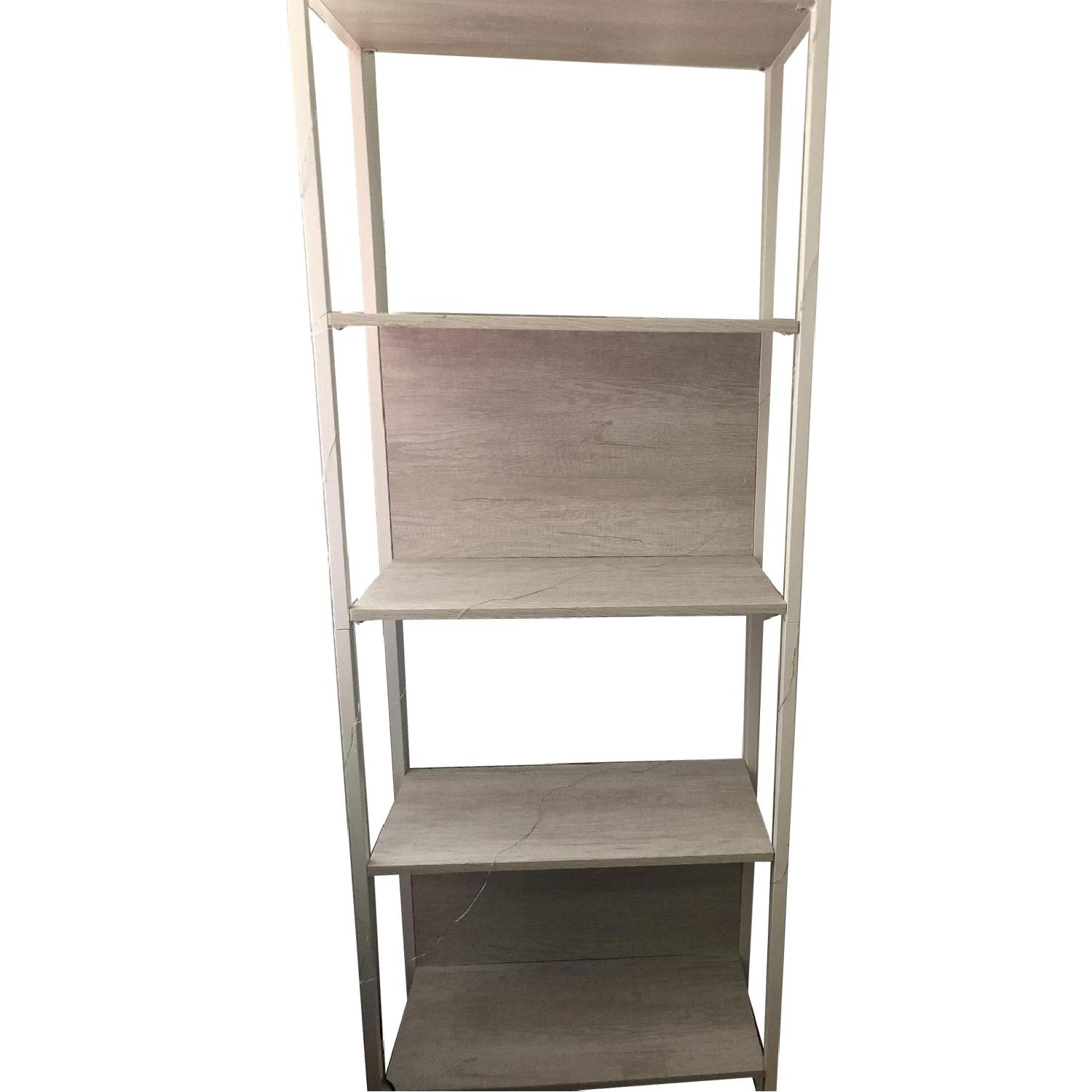 Target Storage/Decorative Shelf AptDeco