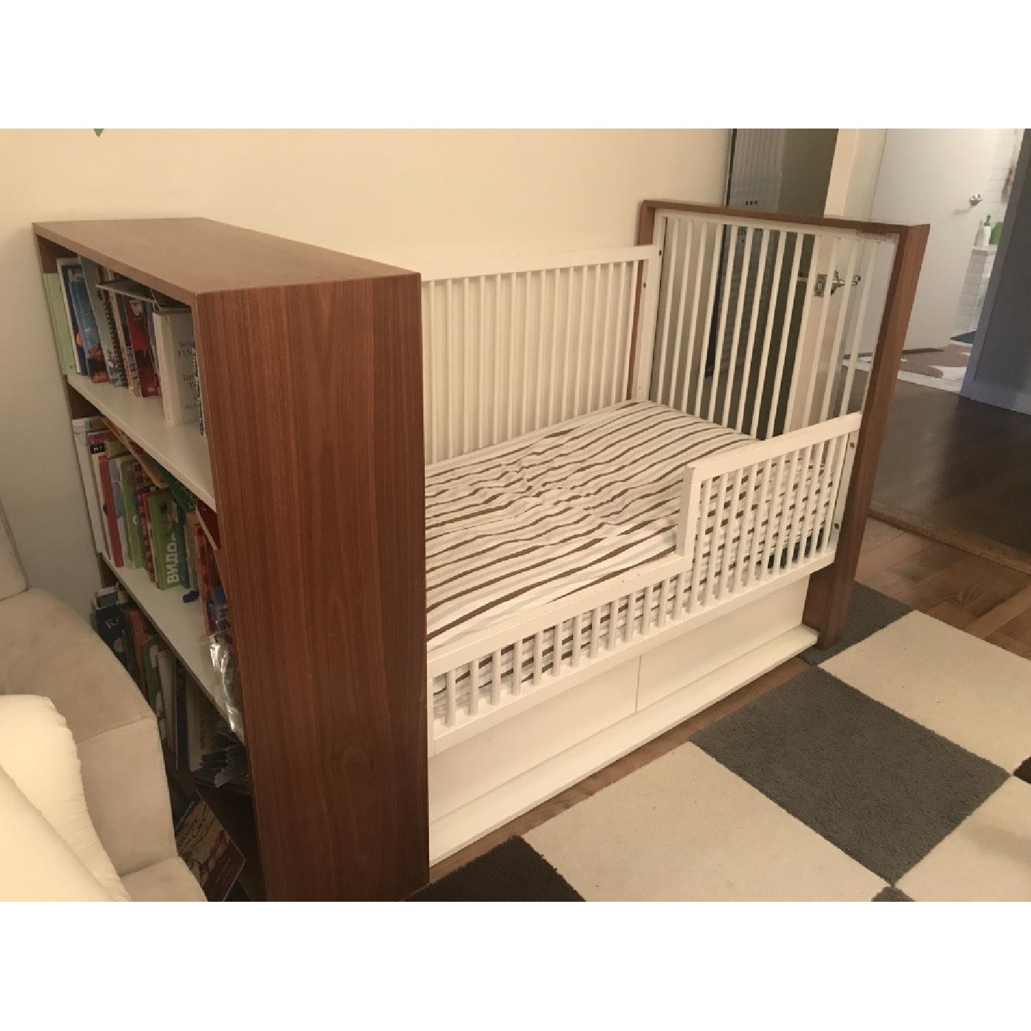 Duc Duc Crib Convertible to Toddler Bed - image-1