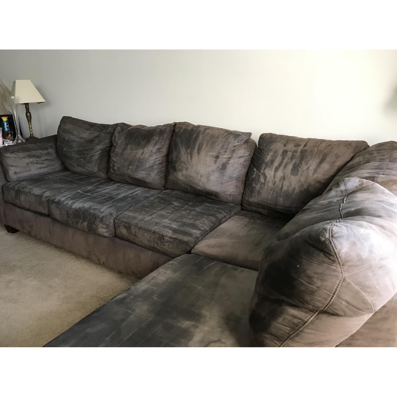 Contemporary 2-Piece Sectional Sofa in Grey Fabric - image-1