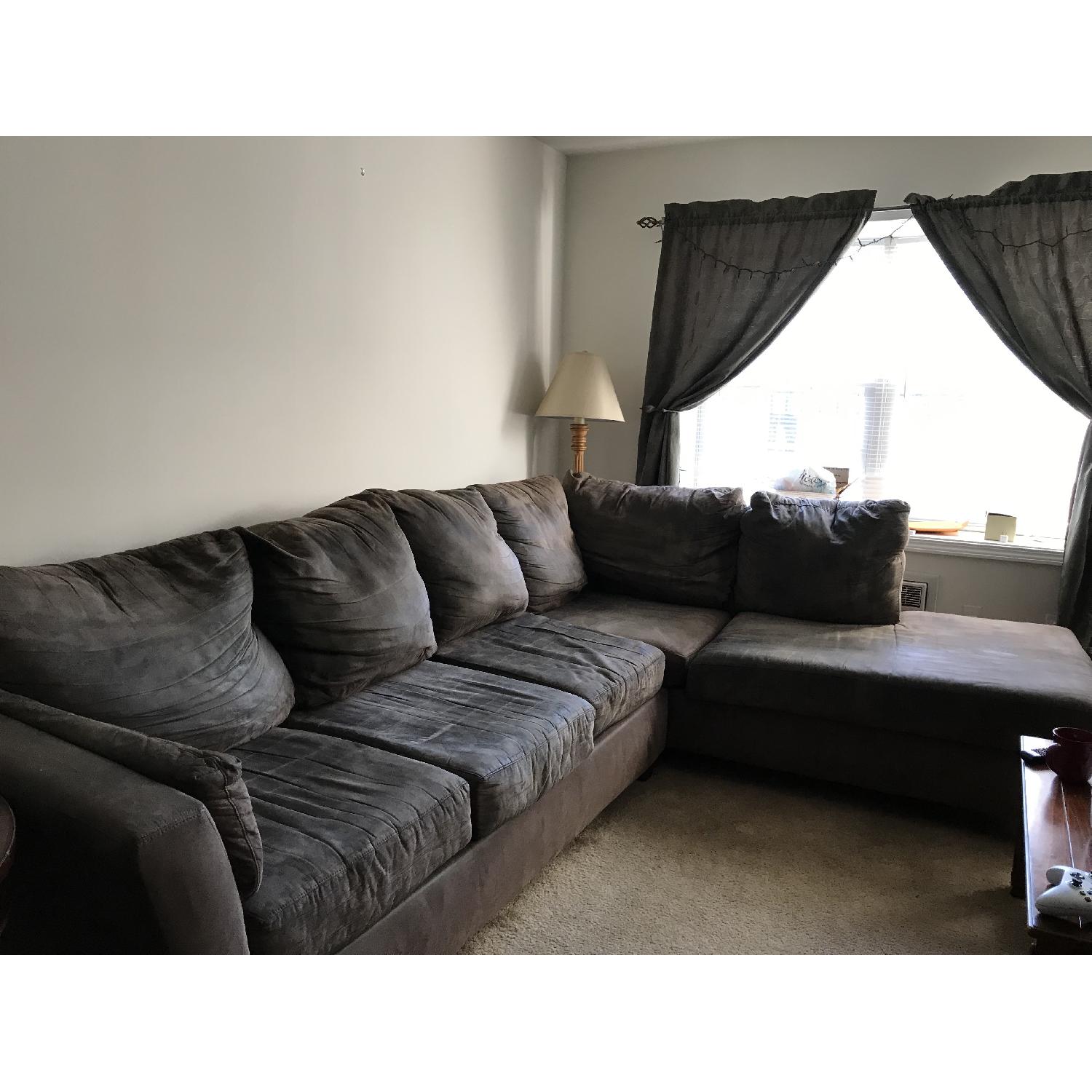 Contemporary 2-Piece Sectional Sofa in Grey Fabric - image-4