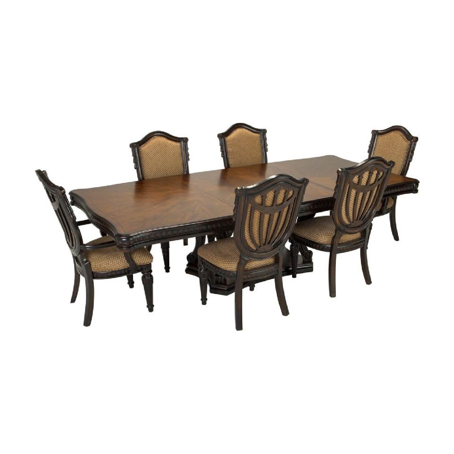 Raymour & Flanigan Bellanest 7 Piece Expandable Dining Set AptDeco