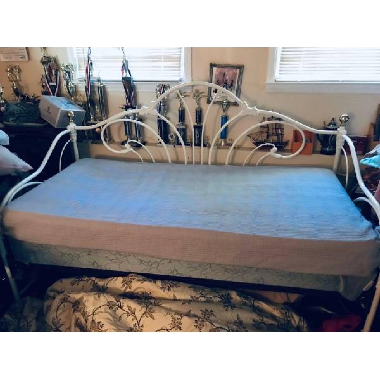 White Chrome & Gold Daybed - image-2