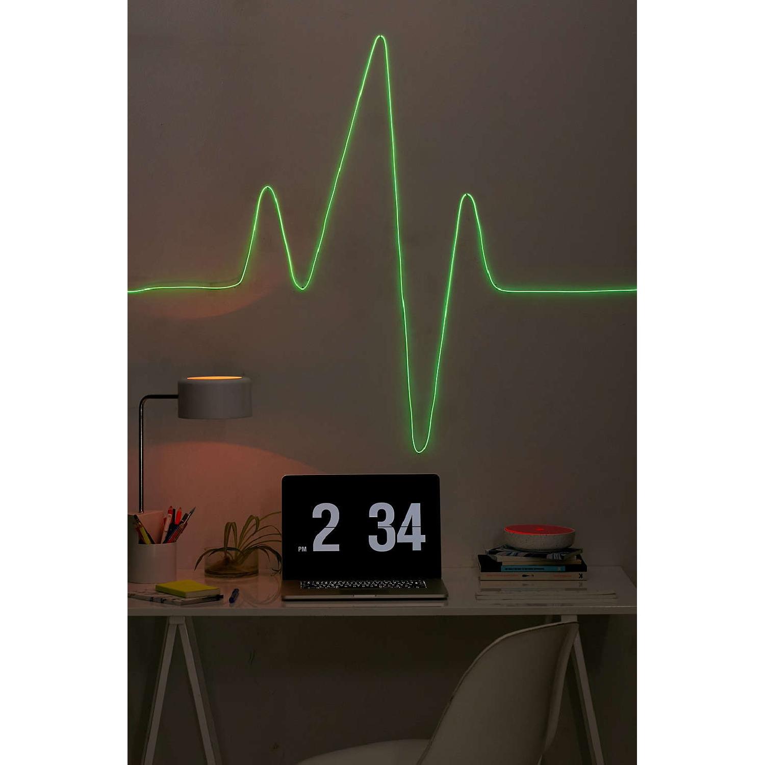 Green Wire Light - image-1