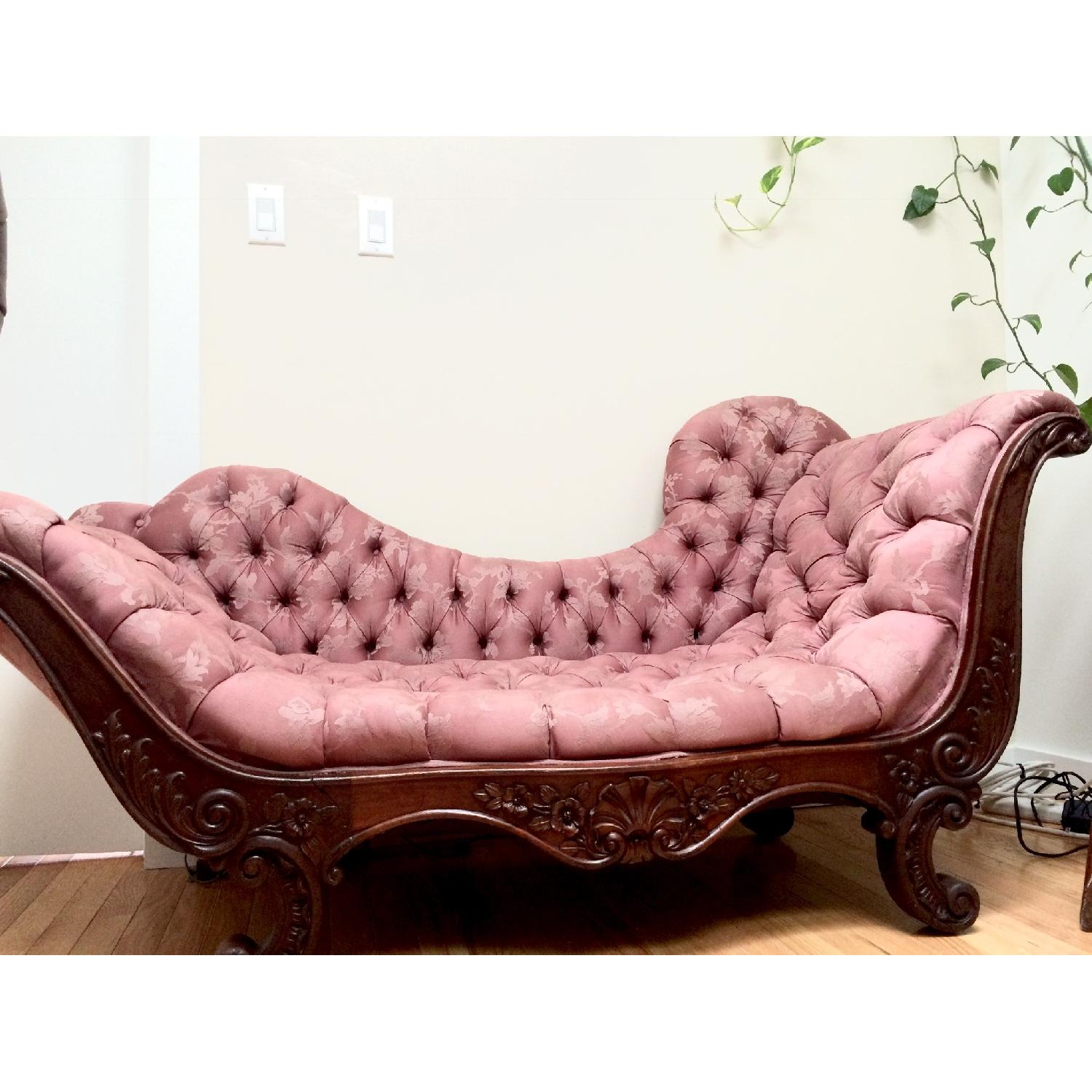 Victorian Chaise Lounge - image-1