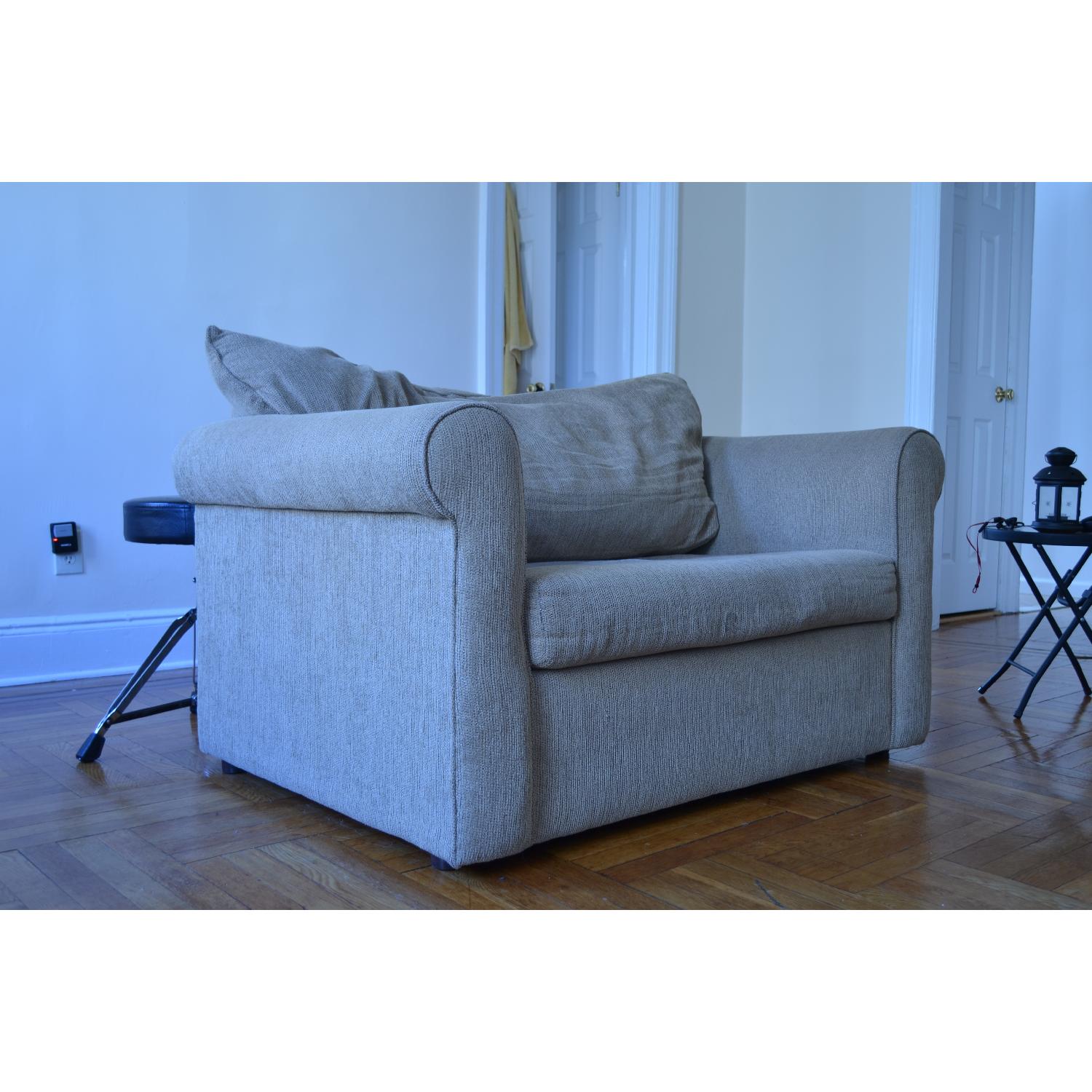 Bob's Sleeper Loveseat & Ottoman - image-2