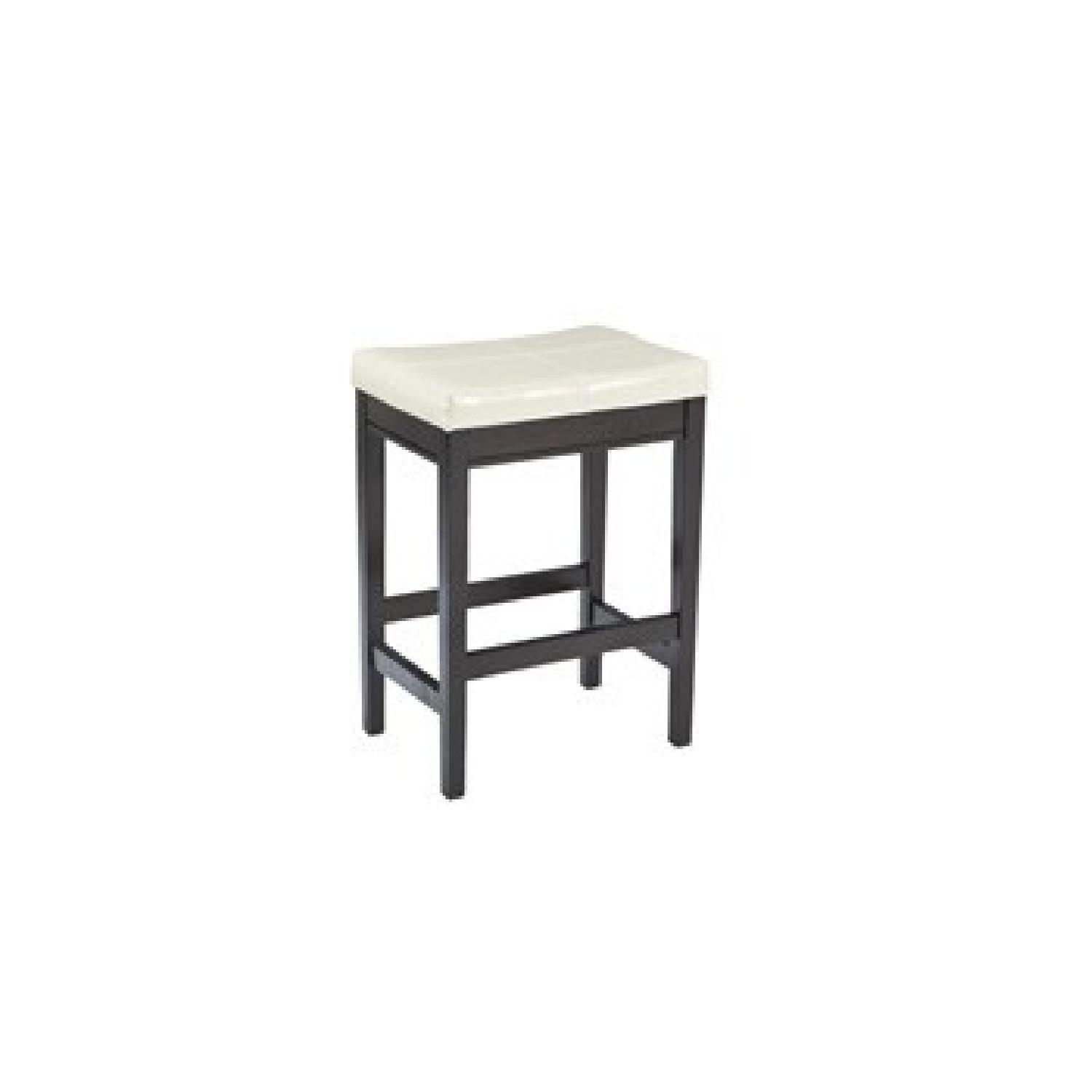 Ashley's Kimonte Counter Height 5 Piece Dining Set - image-2