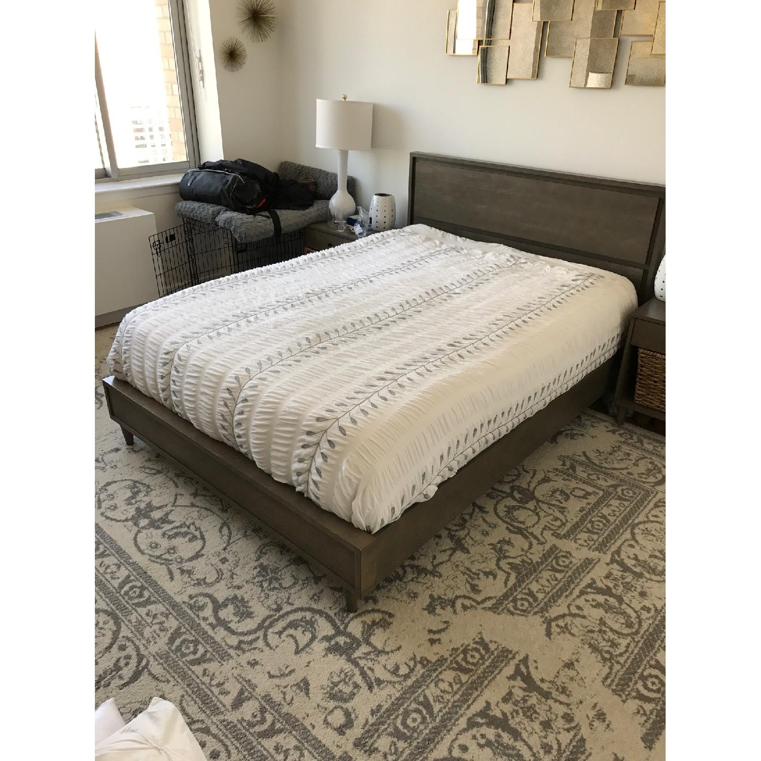 Vilas Grey Wood Queen Platform Bed Frame - image-2