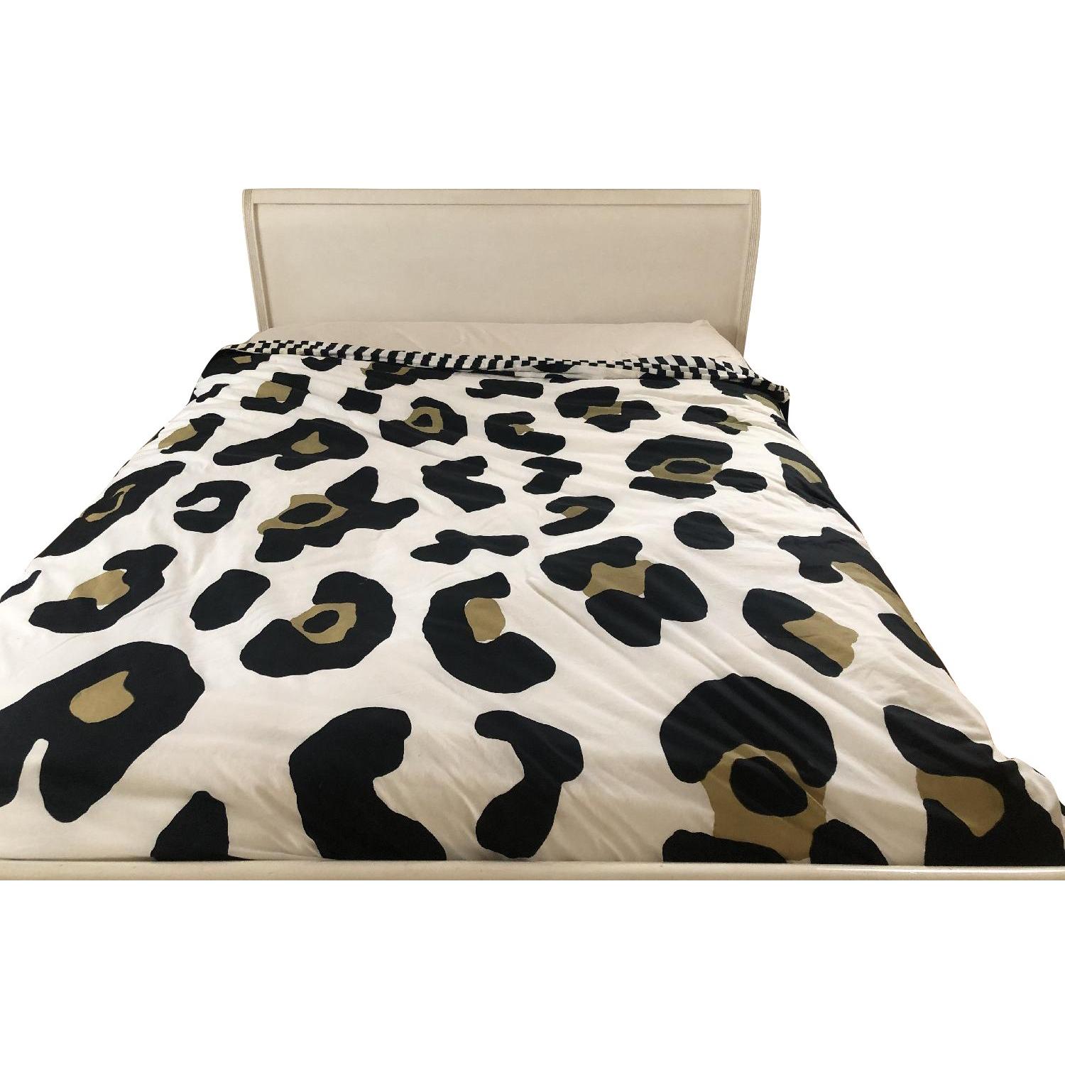 Pottery Barn Lilac Queen Size Bed - image-0