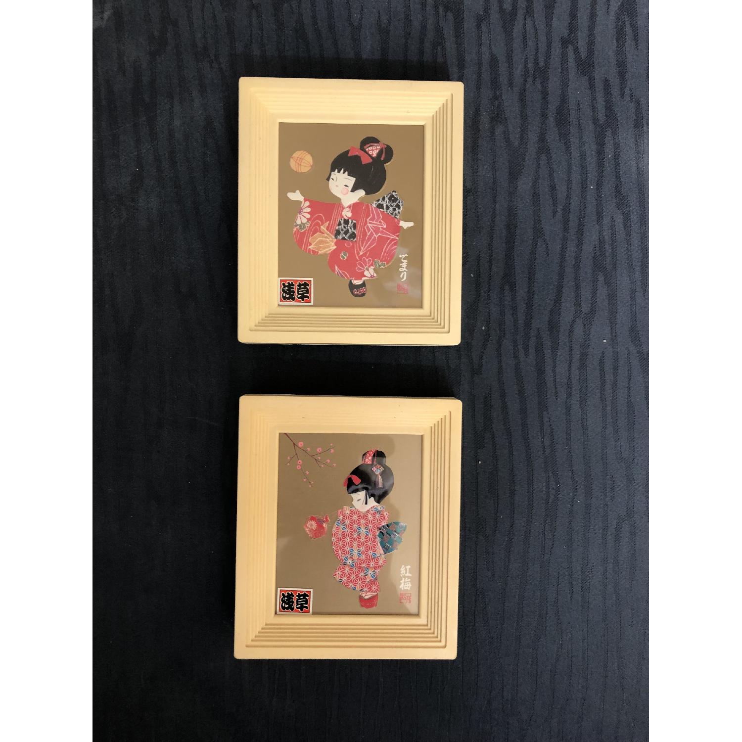 Signed Japanese Geisha Girl Paper/Washi Wall Art - image-2