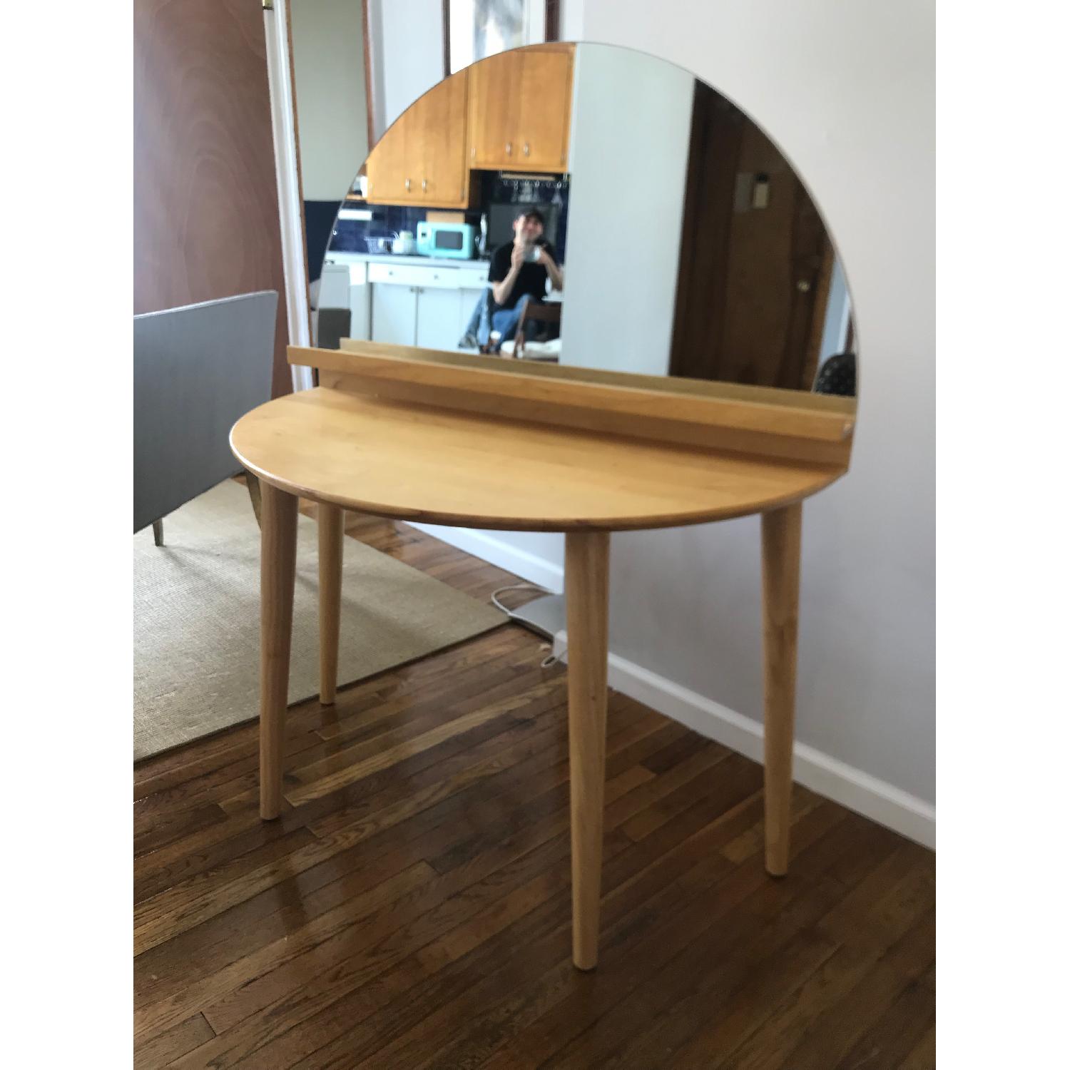 Urban Outfitters Arc Vanity - image-4