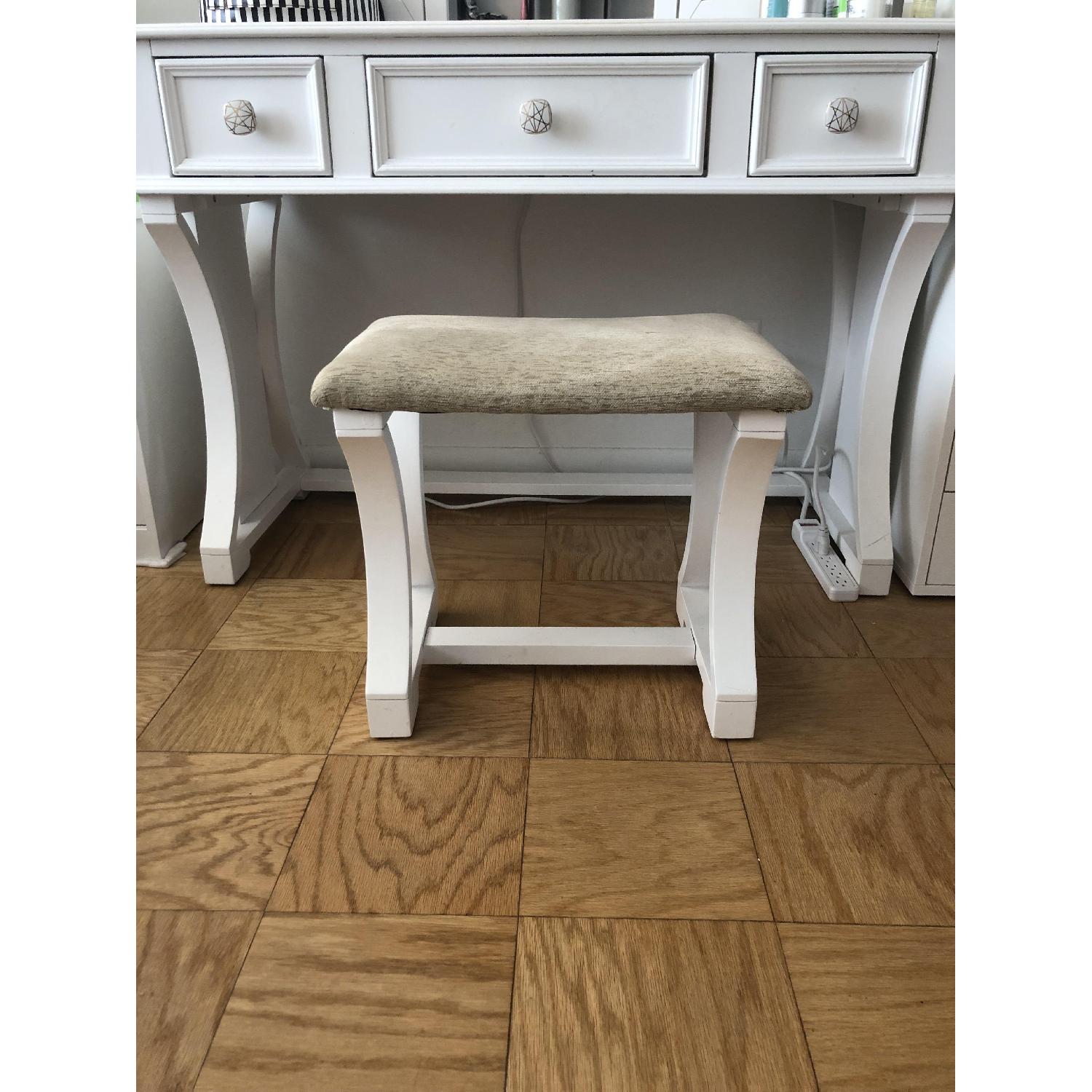 Makeup Vanity w/ Tri-Fold Mirrors - image-4