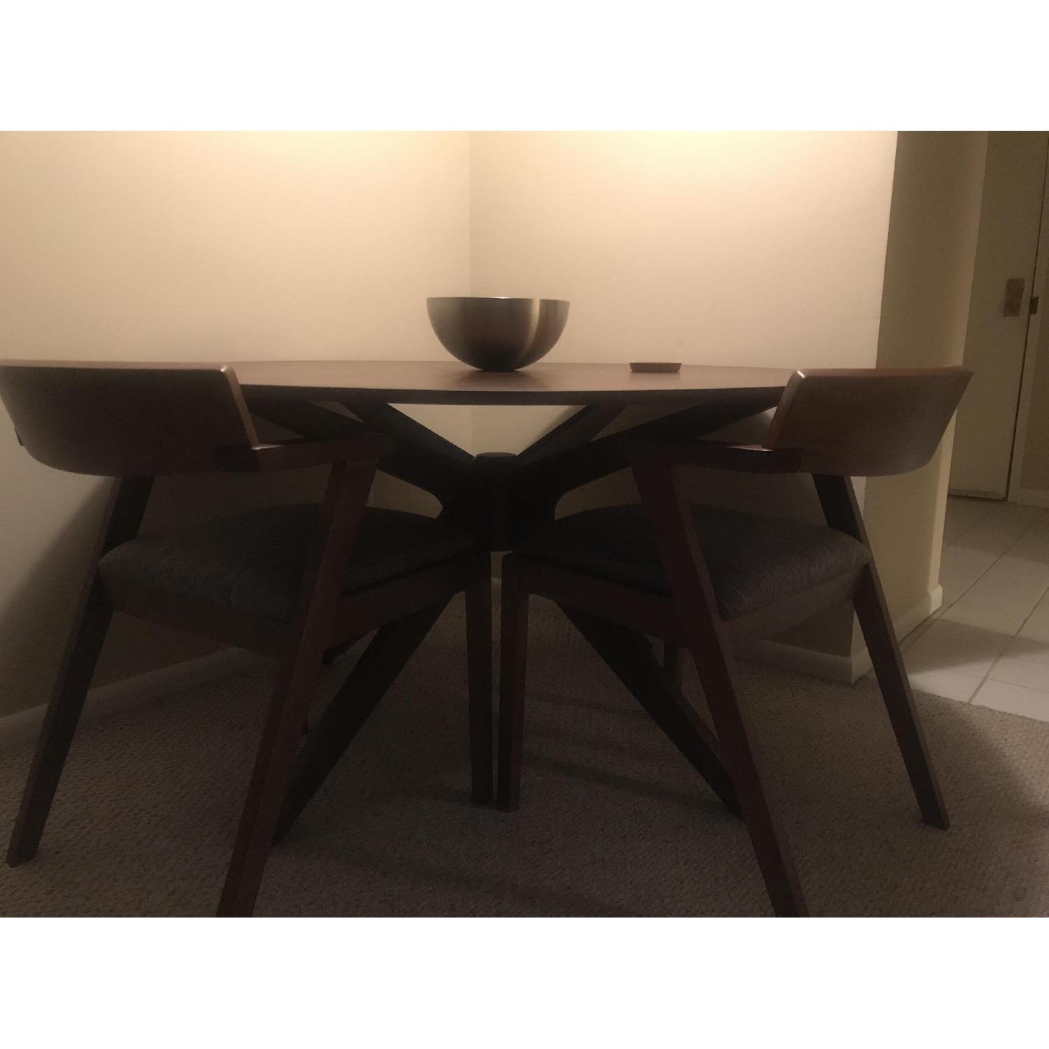 Article Conan Round Table - image-2