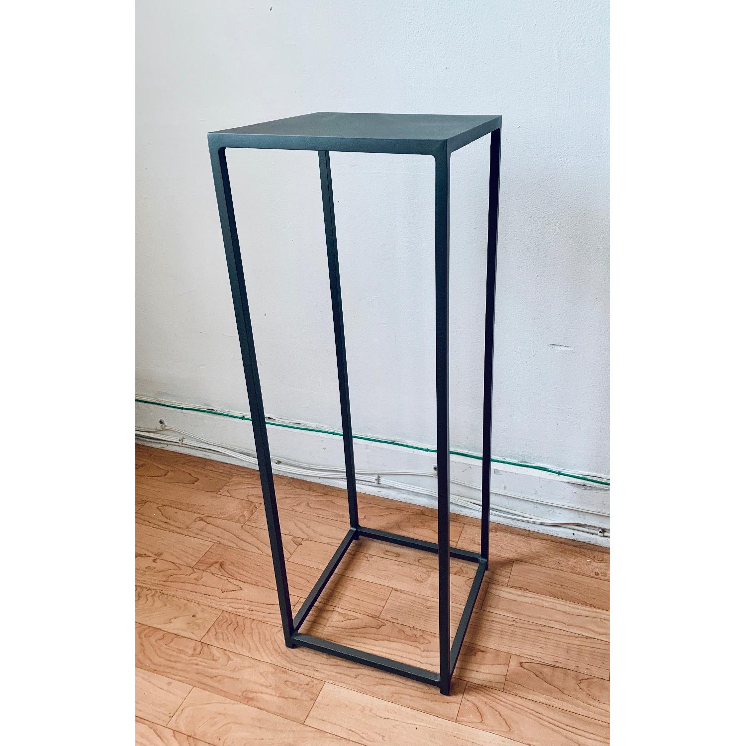 CB2 Mill Small Pedestal Table in Grey Iron AptDeco
