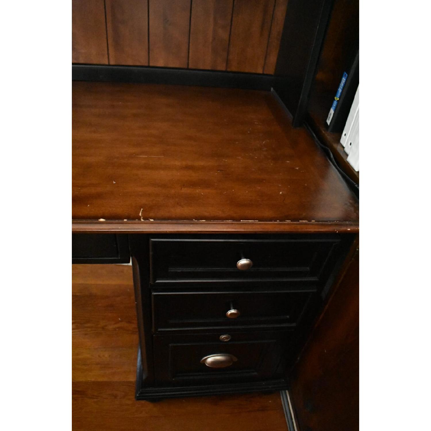 Computer Desk w/ Hutch - image-3