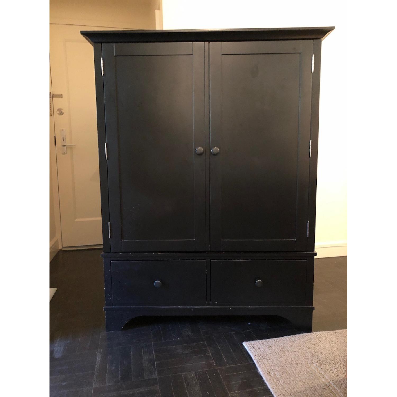 Pottery Barn Black Media AptDeco