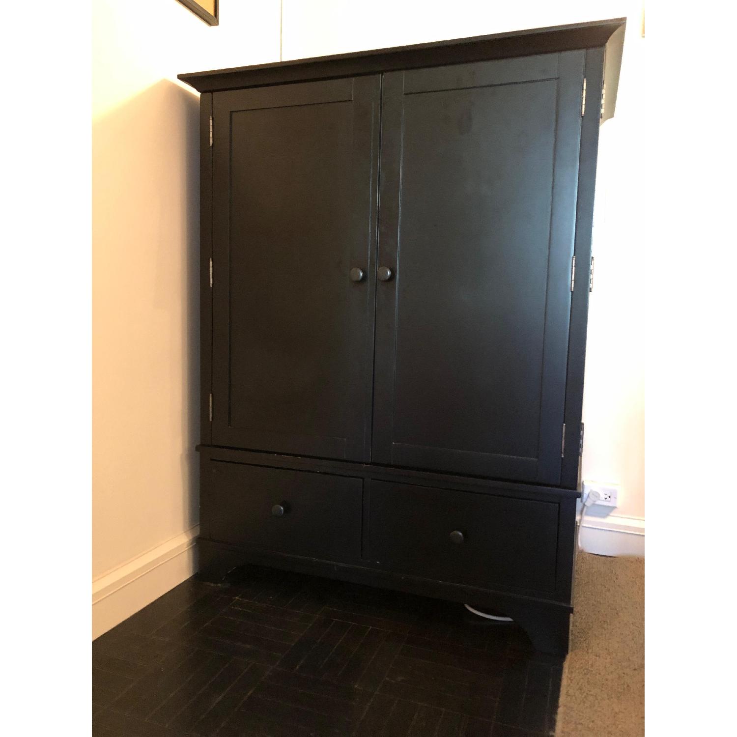 Pottery Barn Black Media AptDeco