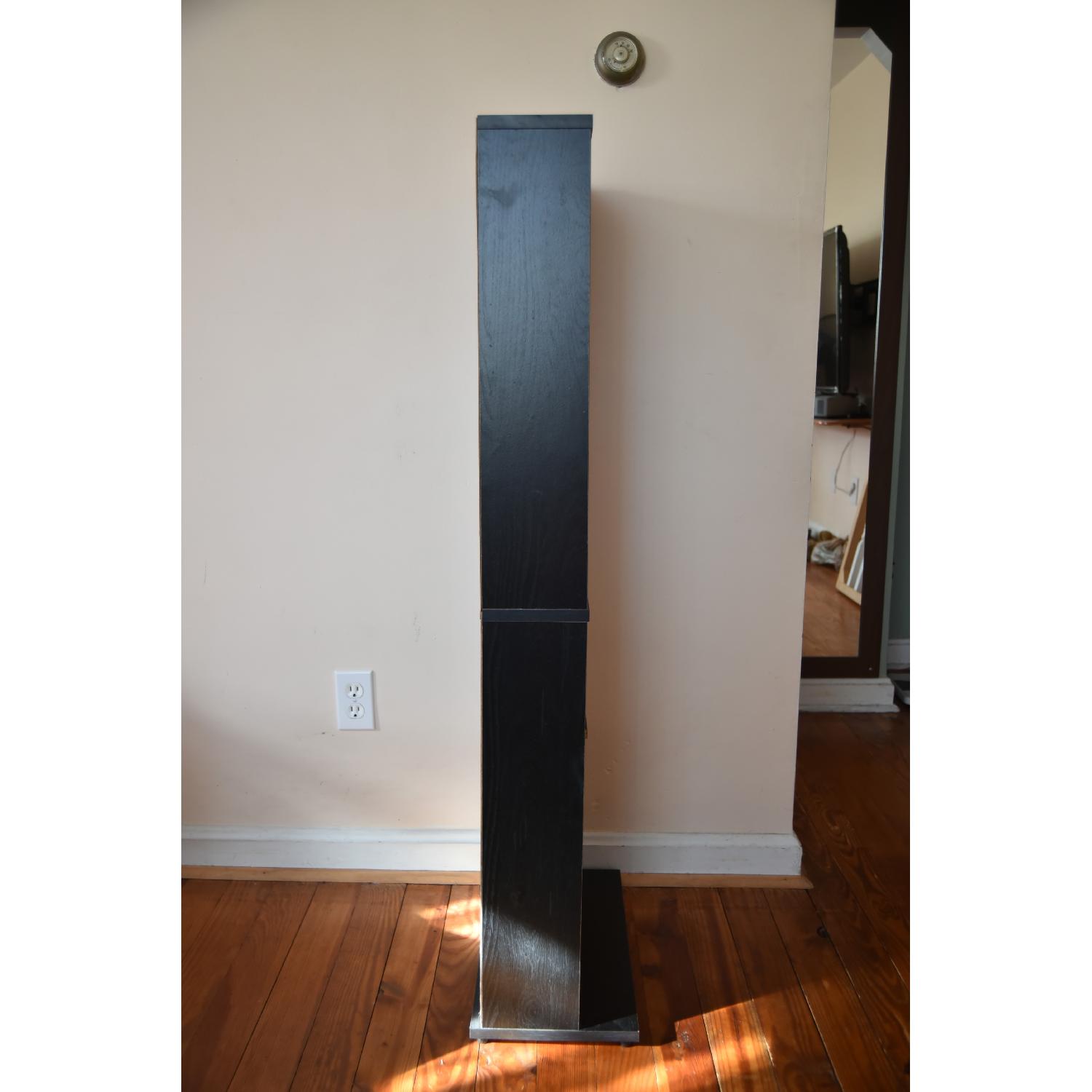 CD/DVD/Blu-ray Tower - image-3