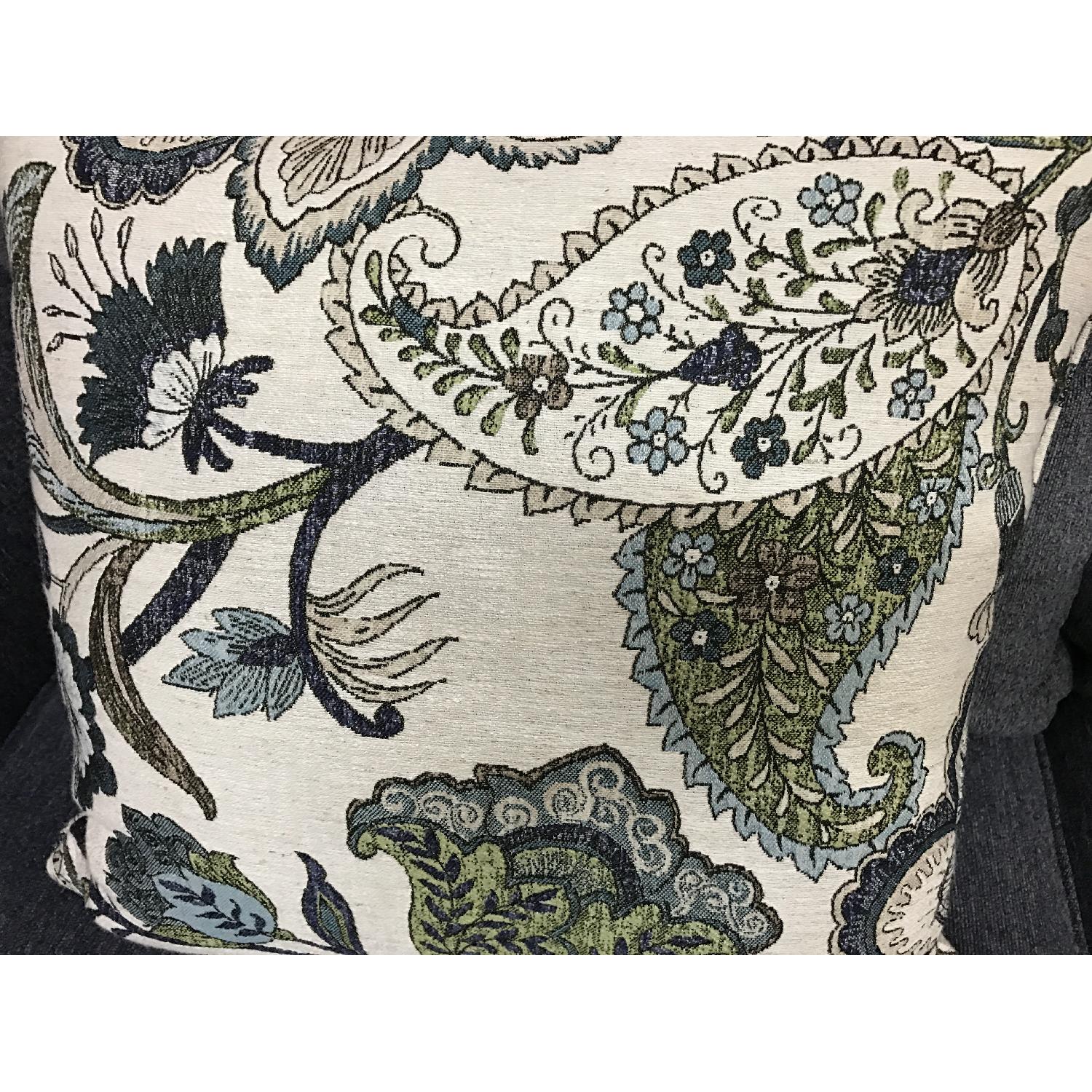 England Malibu Sectional w/ Chaise Lounge - image-3