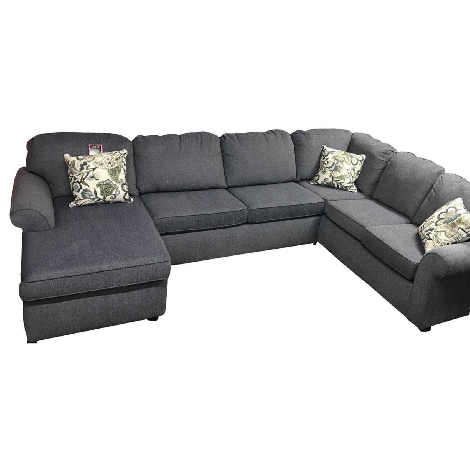 England Malibu Sectional w/ Chaise Lounge AptDeco