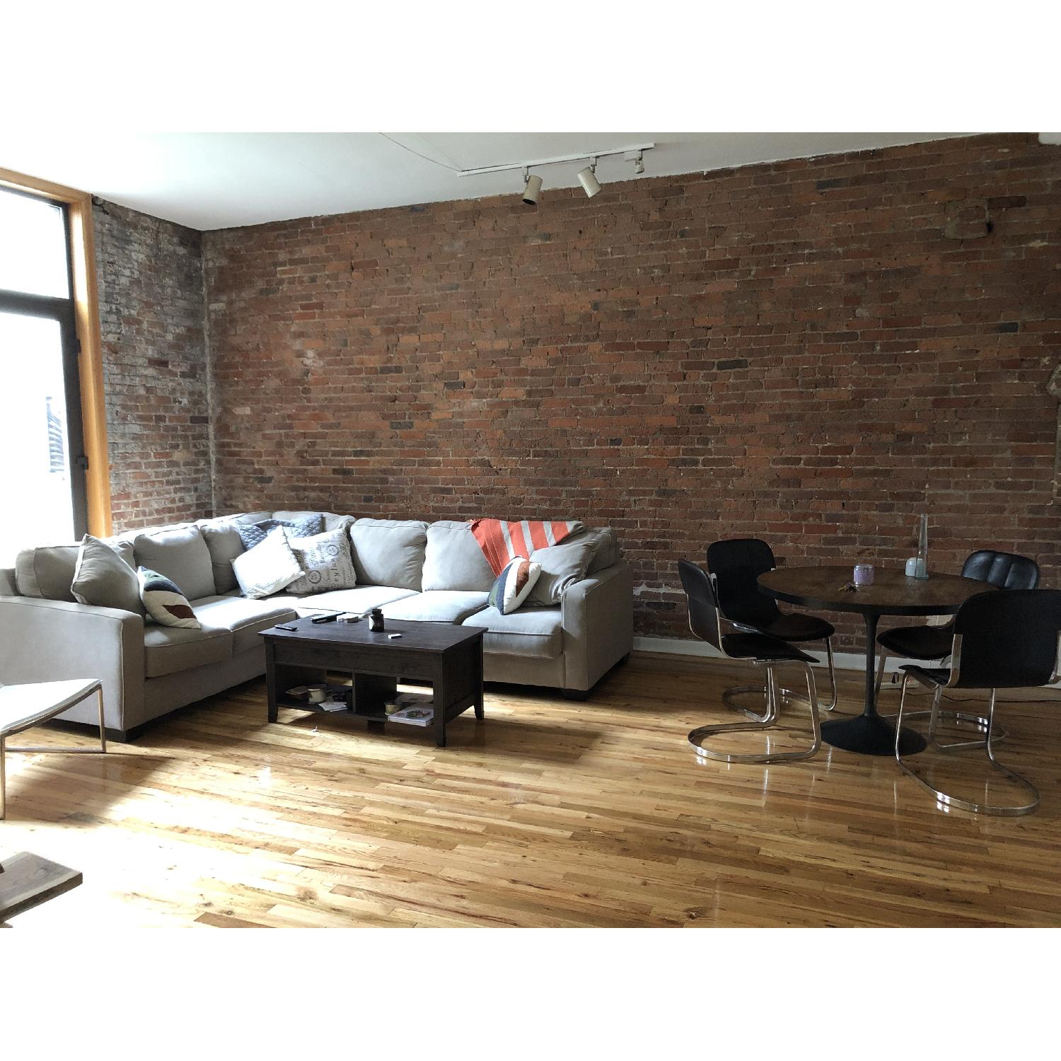 Ashley Alenya 3 Piece Sectional Sofa - image-2