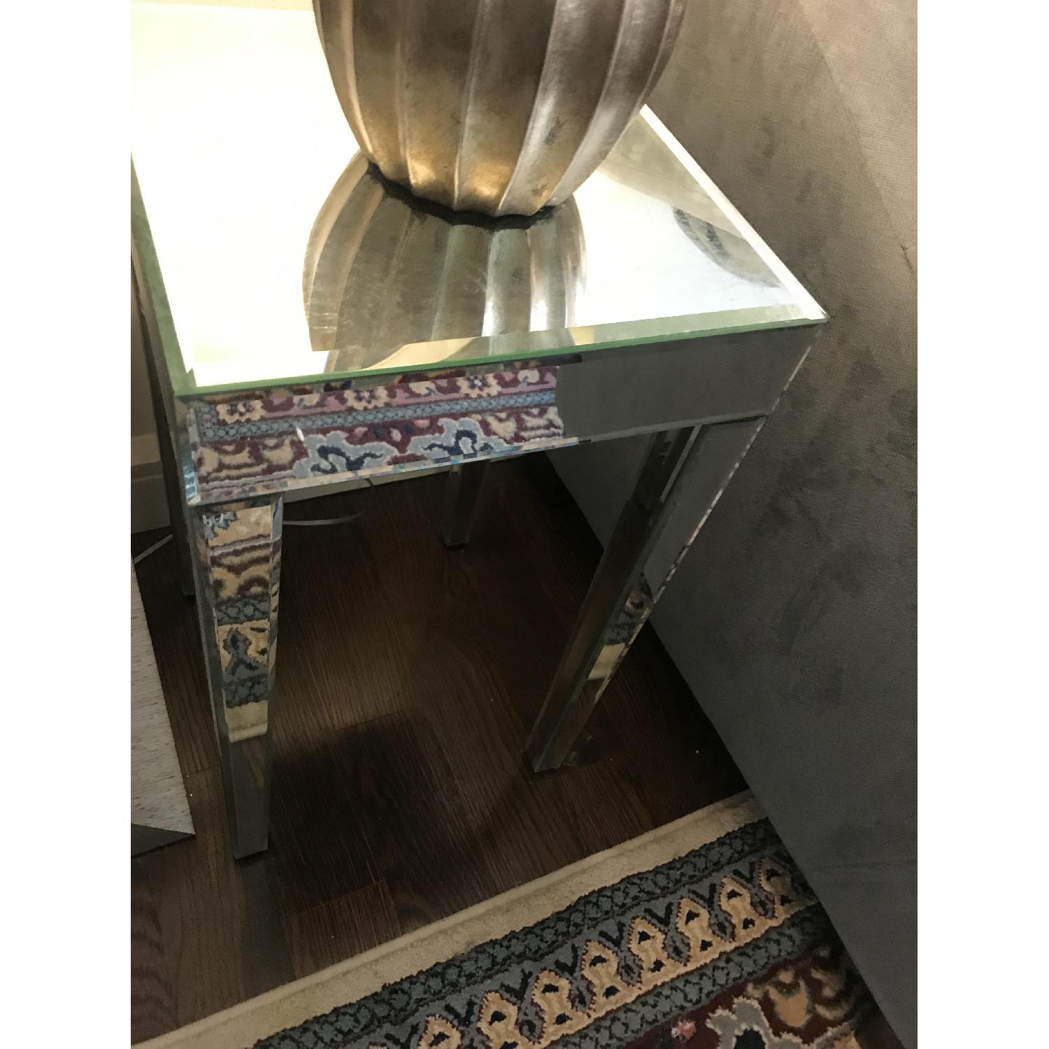 Pier 1 Mirrored Side Table AptDeco