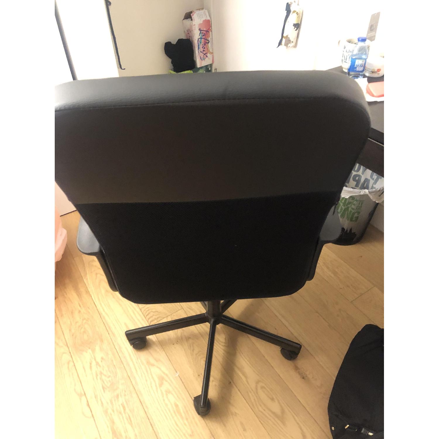 Ikea Renberget Black Swivel Chair - image-4