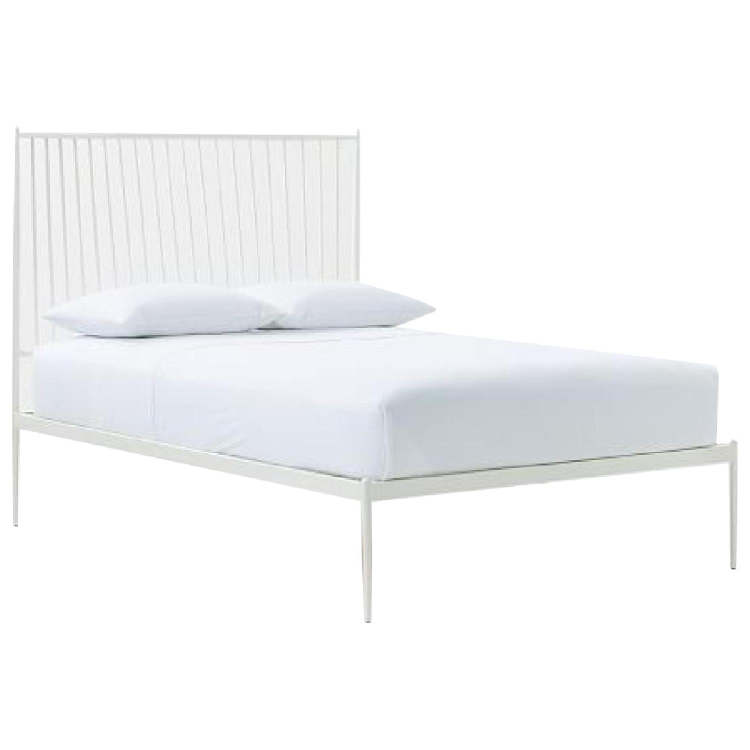West Elm Stella Bednull