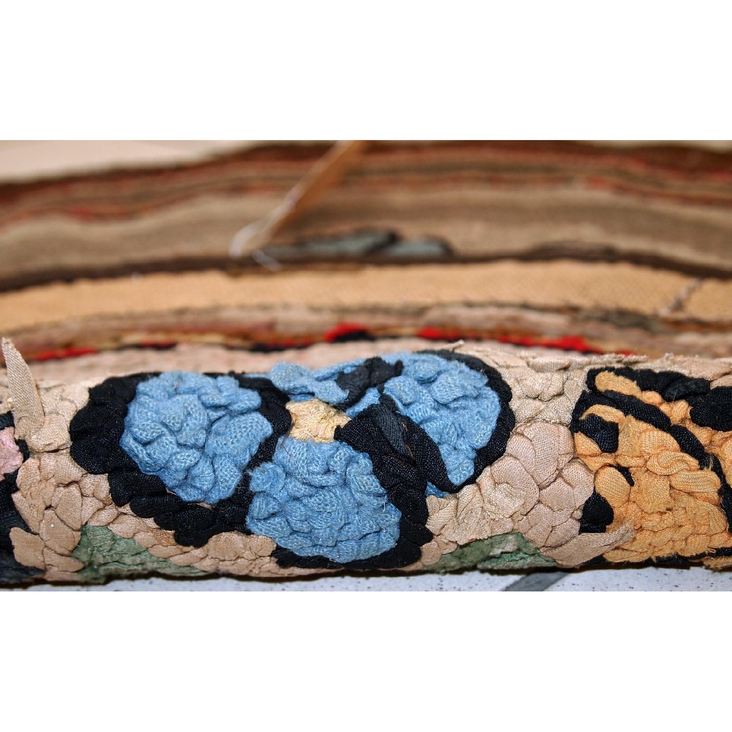 Antique Hand Made Round American Hooked Rug - image-4
