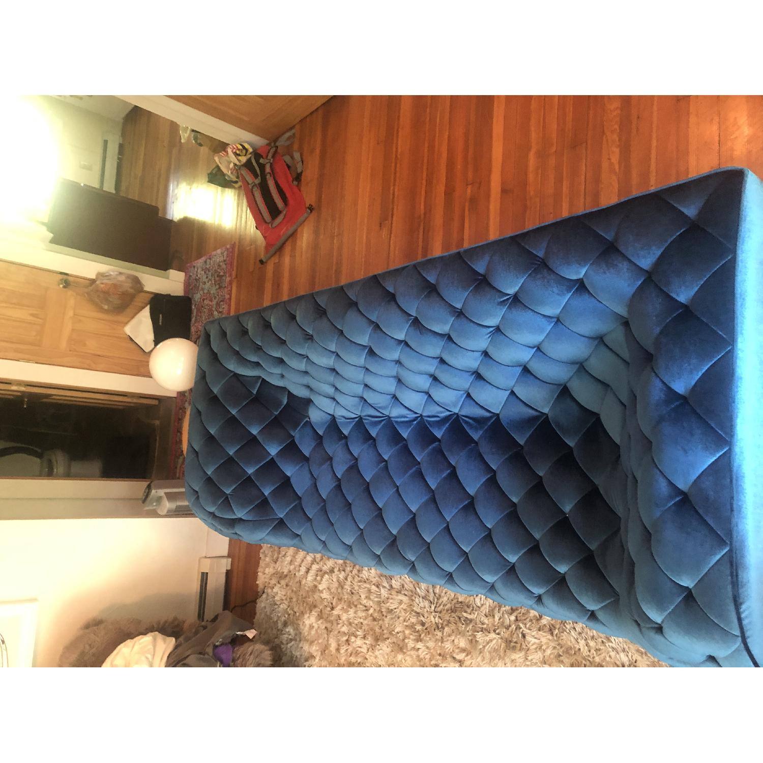 Wade Logan Light Blue Tufted Sofa - image-5