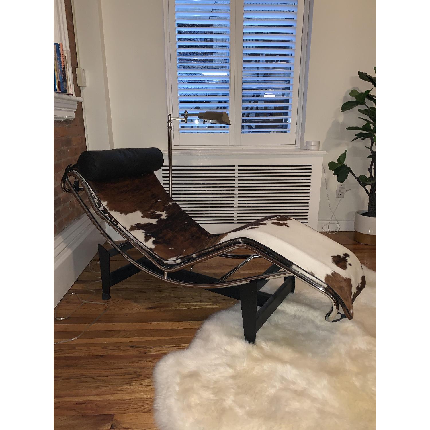 Cassina Le Corbusier Chaise Longue - image-1