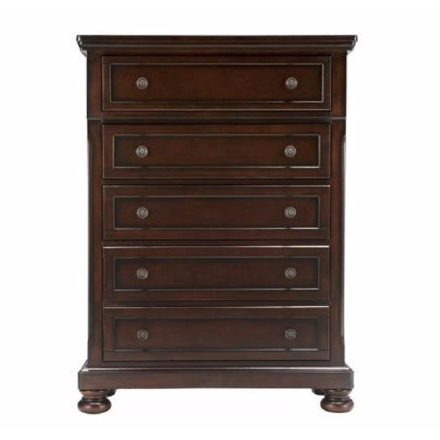 Raymour & Flanigan Donegan King Size 6 Piece Bedroom Set - image-1