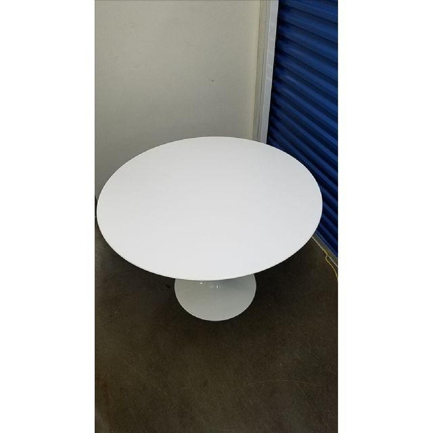 Knoll Eero Tulip Table - image-1